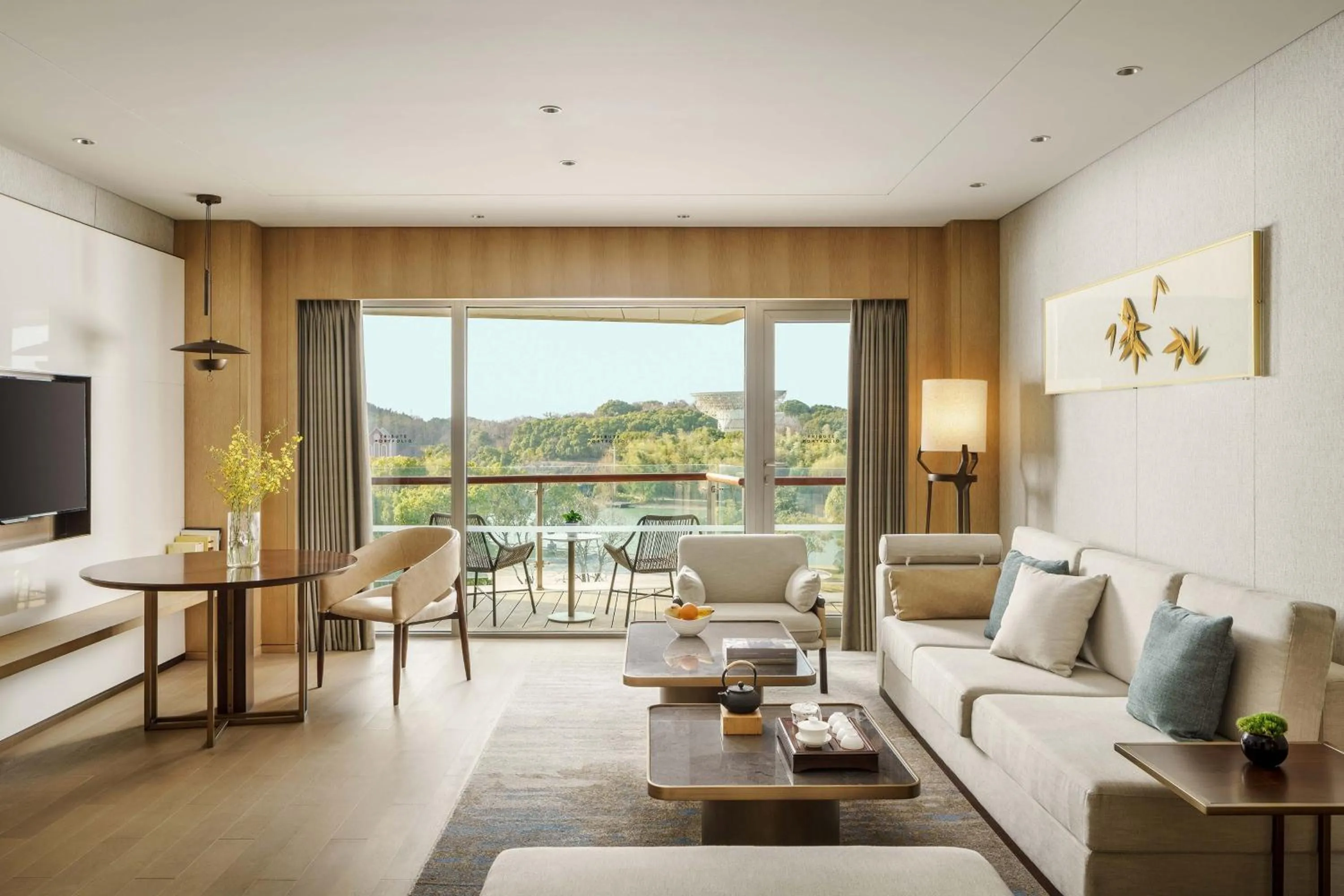 Bedroom in The Yuluxe Sheshan, Shanghai, A Tribute Portfolio Hotel