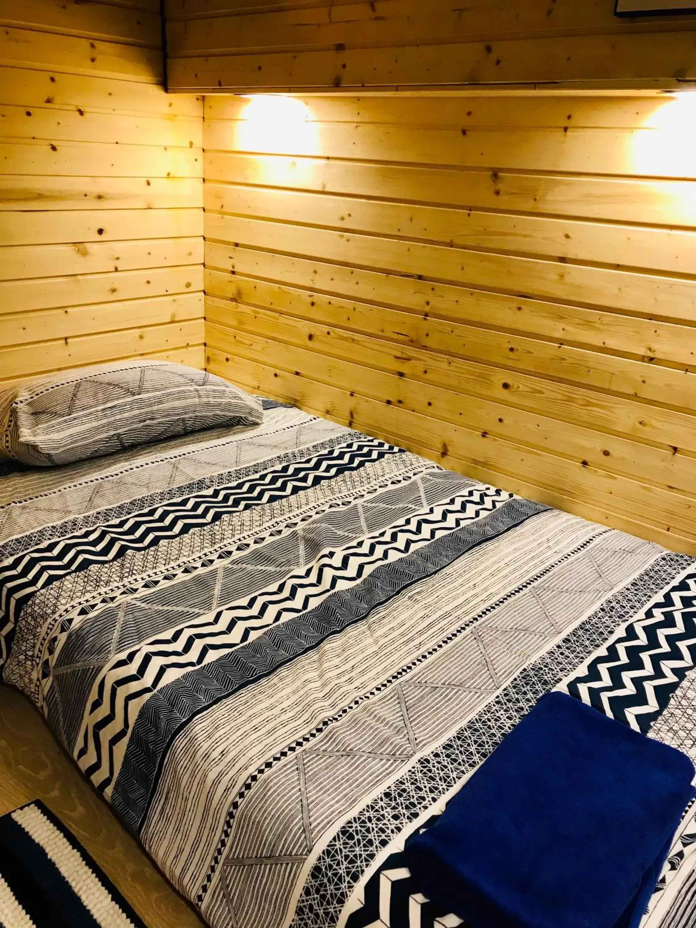 Photo of the whole room, Bed in Blu Cabin Poshtel