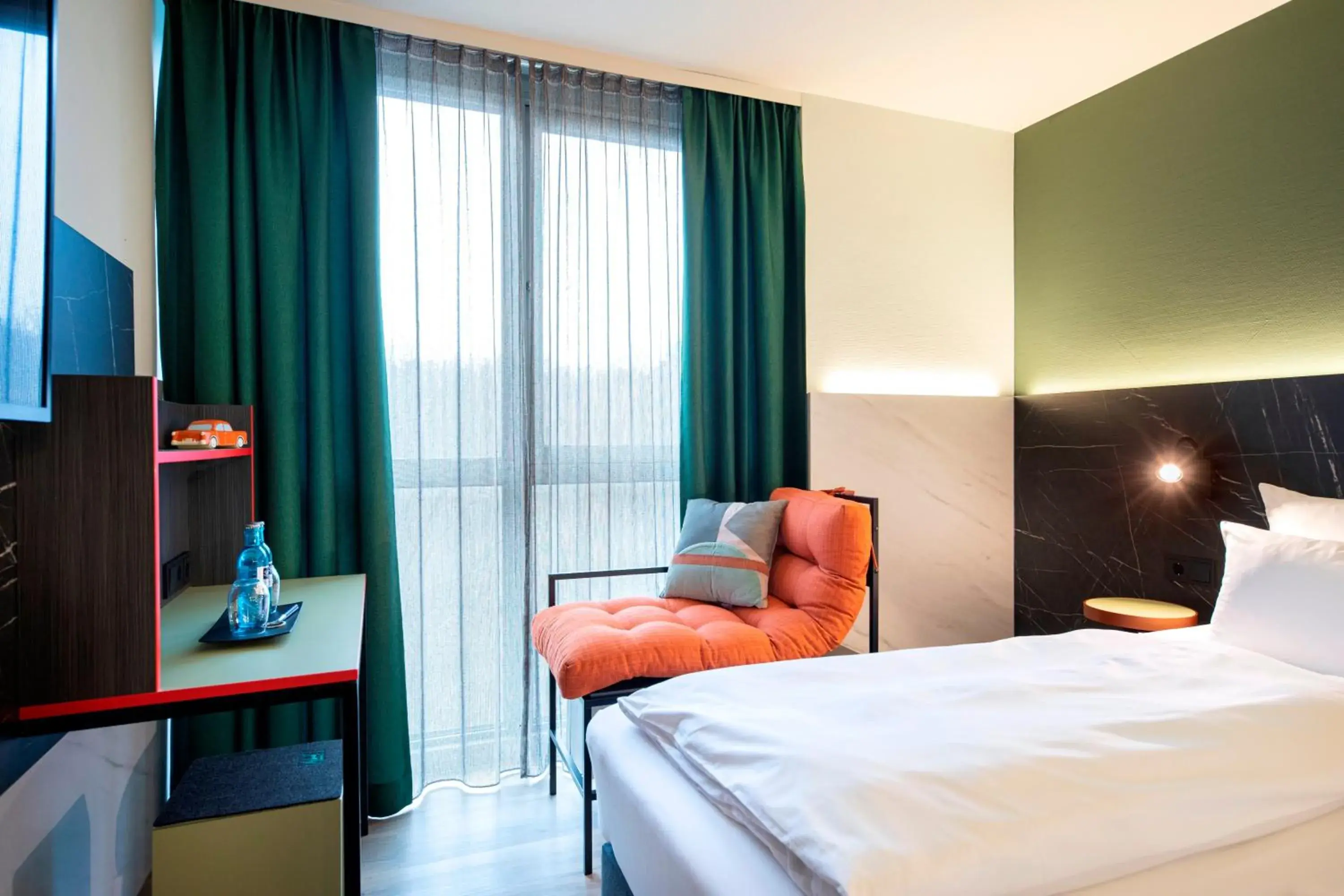 Photo of the whole room, Bed in ACHAT Hotel Stuttgart Airport Messe