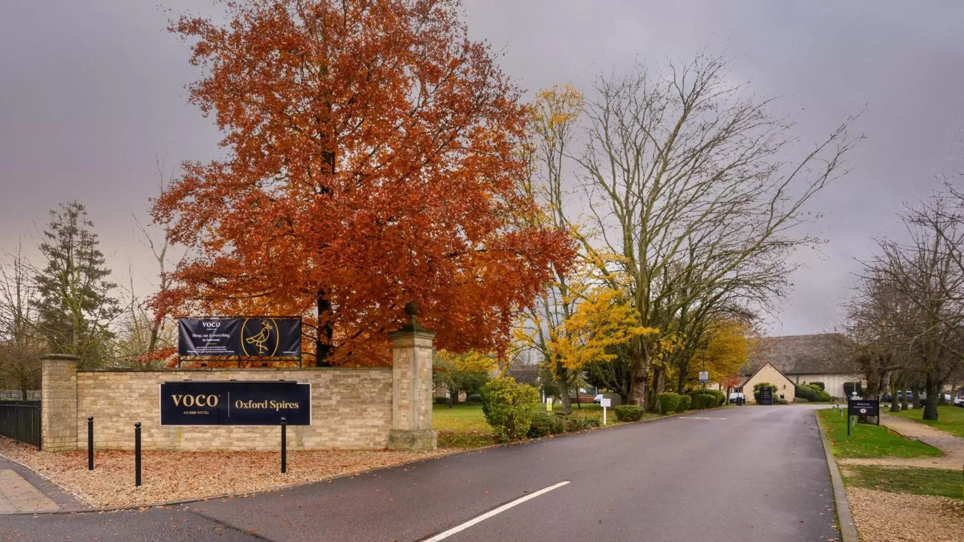 Facade/entrance in voco Oxford Spires by IHG