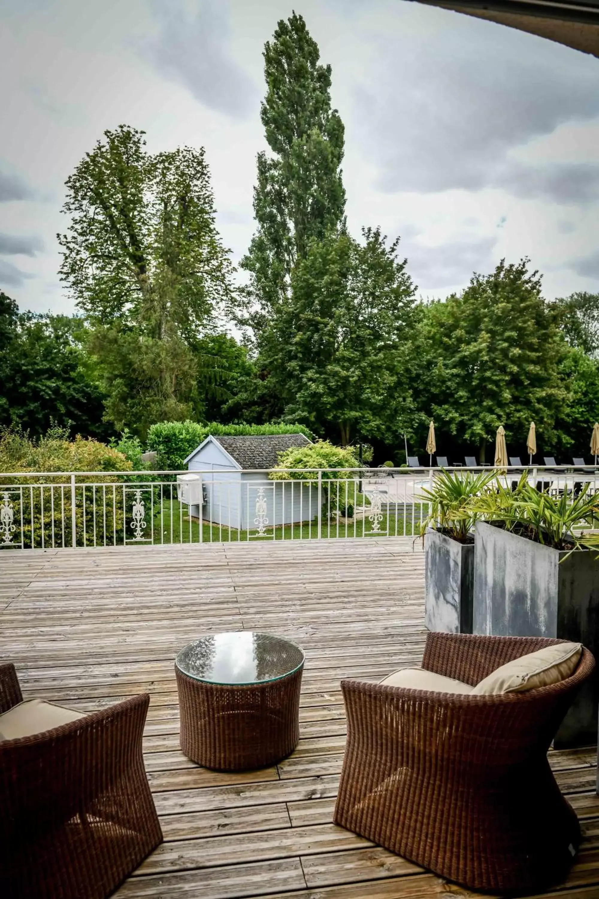 Pool view in Chateau du Clos de la Ribaudiere