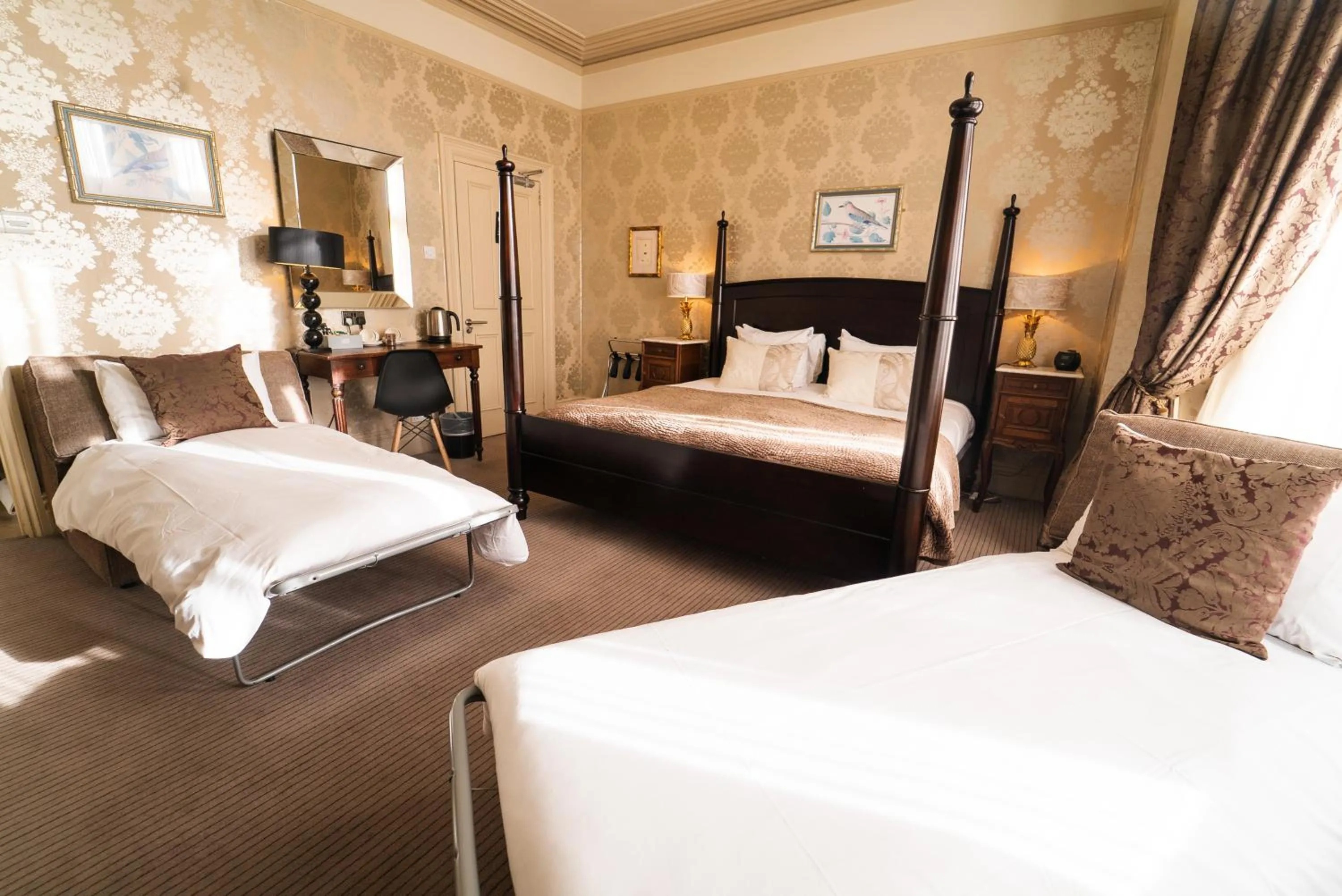 Bed in Brooks Guesthouse