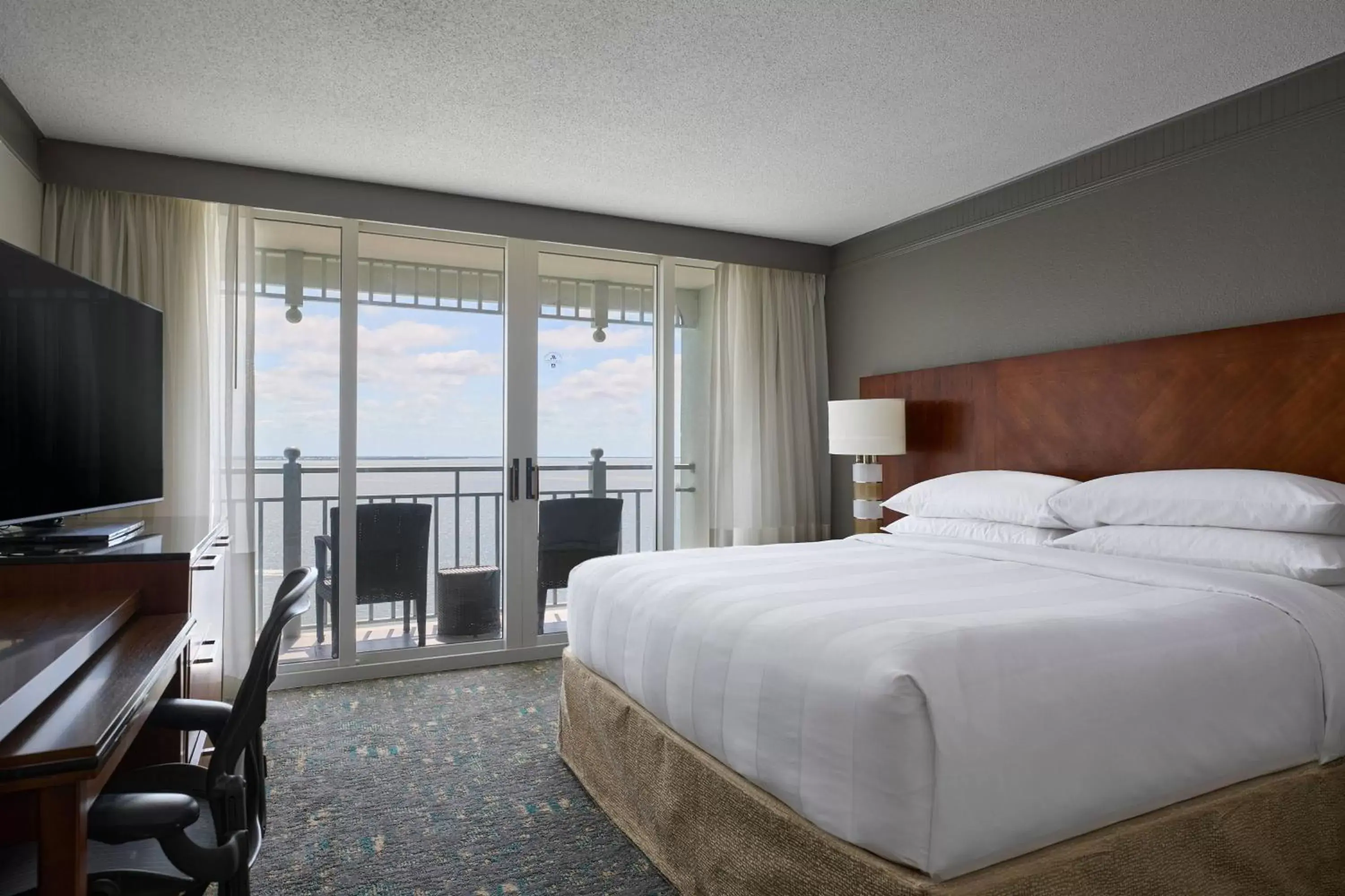 Bedroom in Marriott Sanibel Harbour Resort & Spa