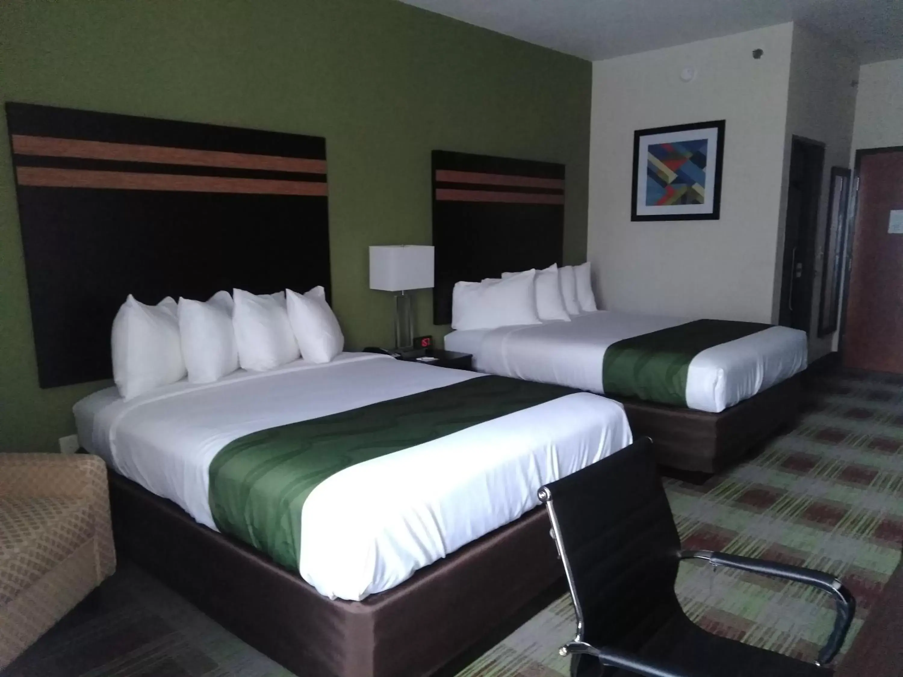 Photo of the whole room, Bed in Quality Inn & Suites