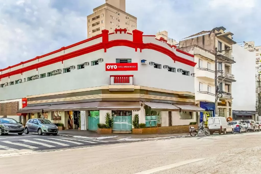 Property Building in Hotel Urban