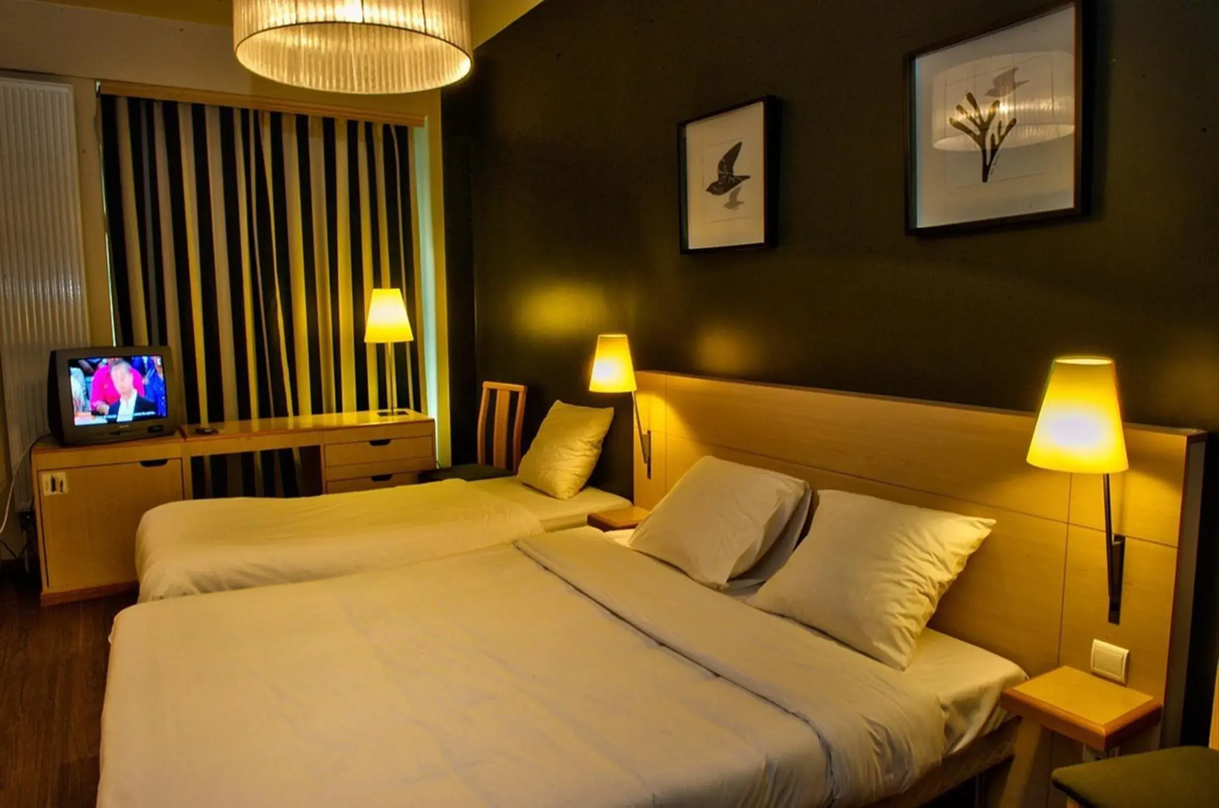 Bedroom, Bed in Hotel Aviation