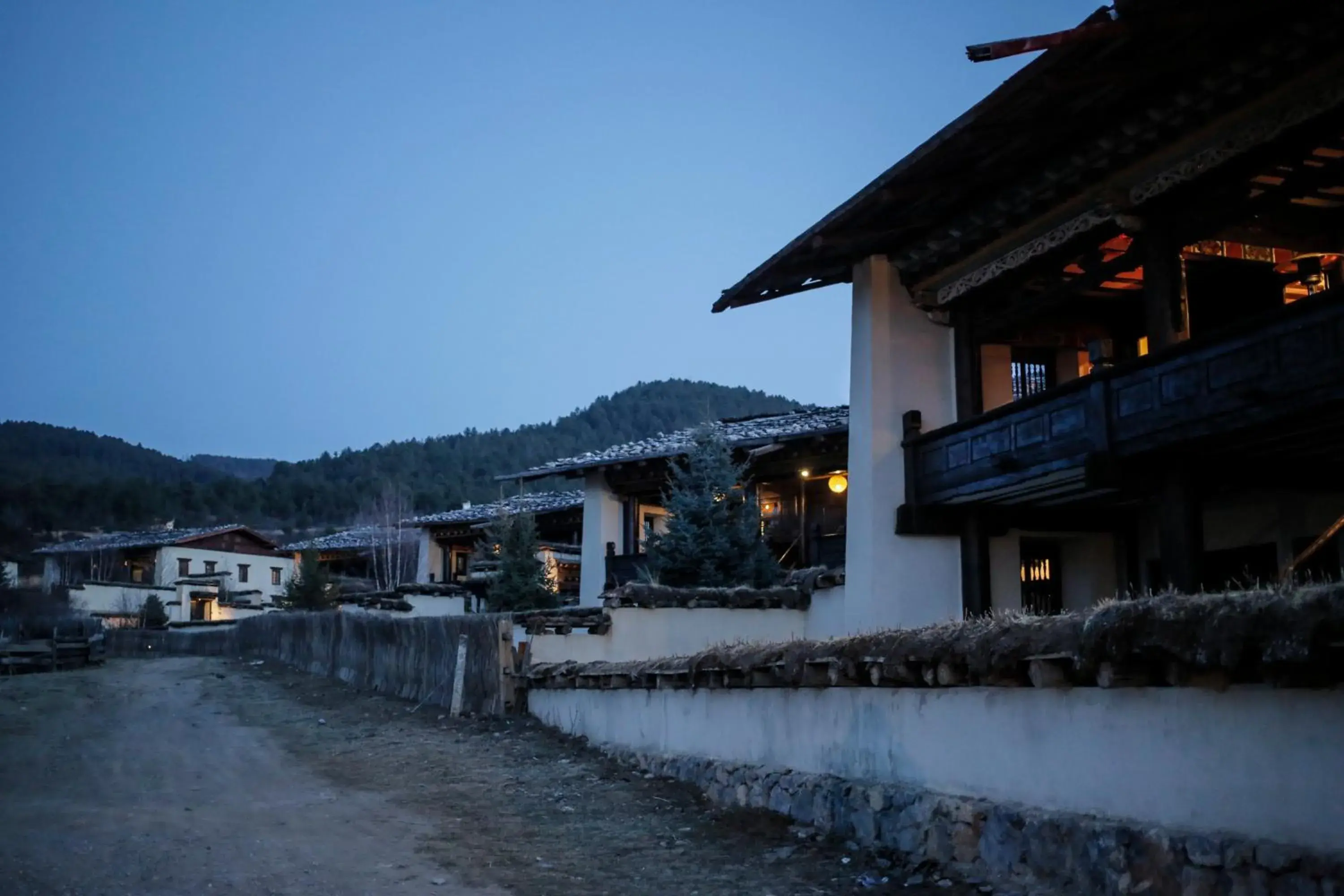 Property building in Banyan Tree Ringha Property building in Banyan Tree Ringha