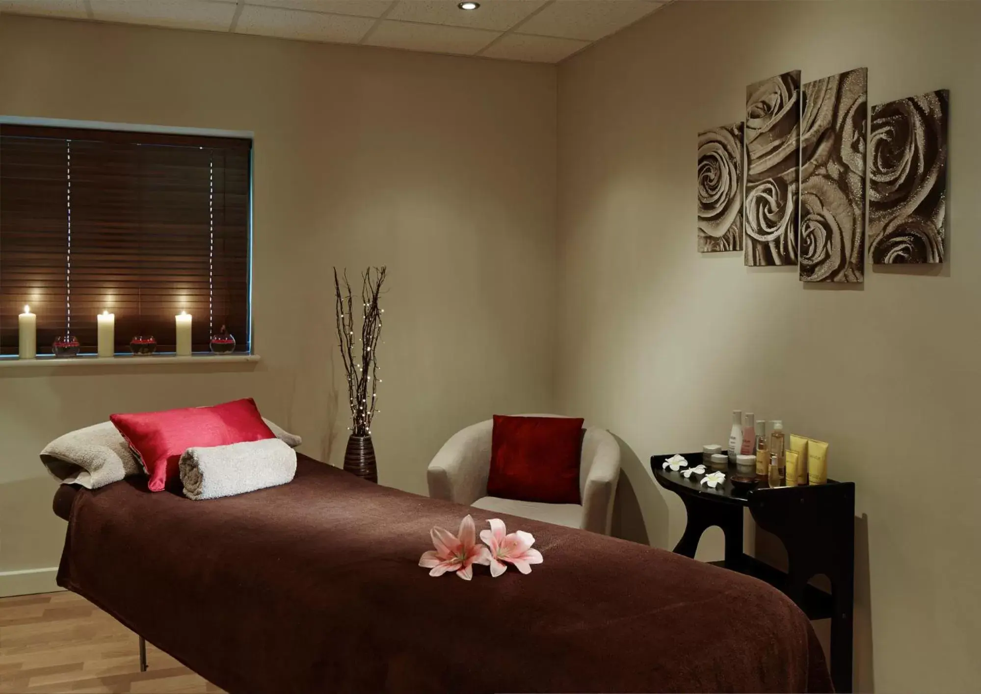 Massage, Bed in The Billesley Manor Hotel