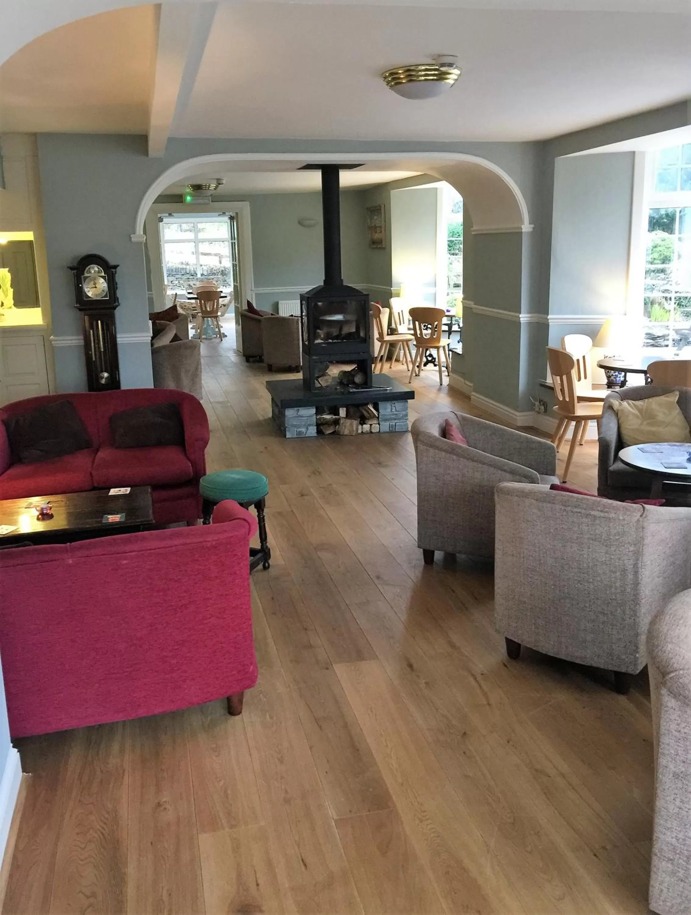 Communal lounge/ TV room in Tynycornel Hotel