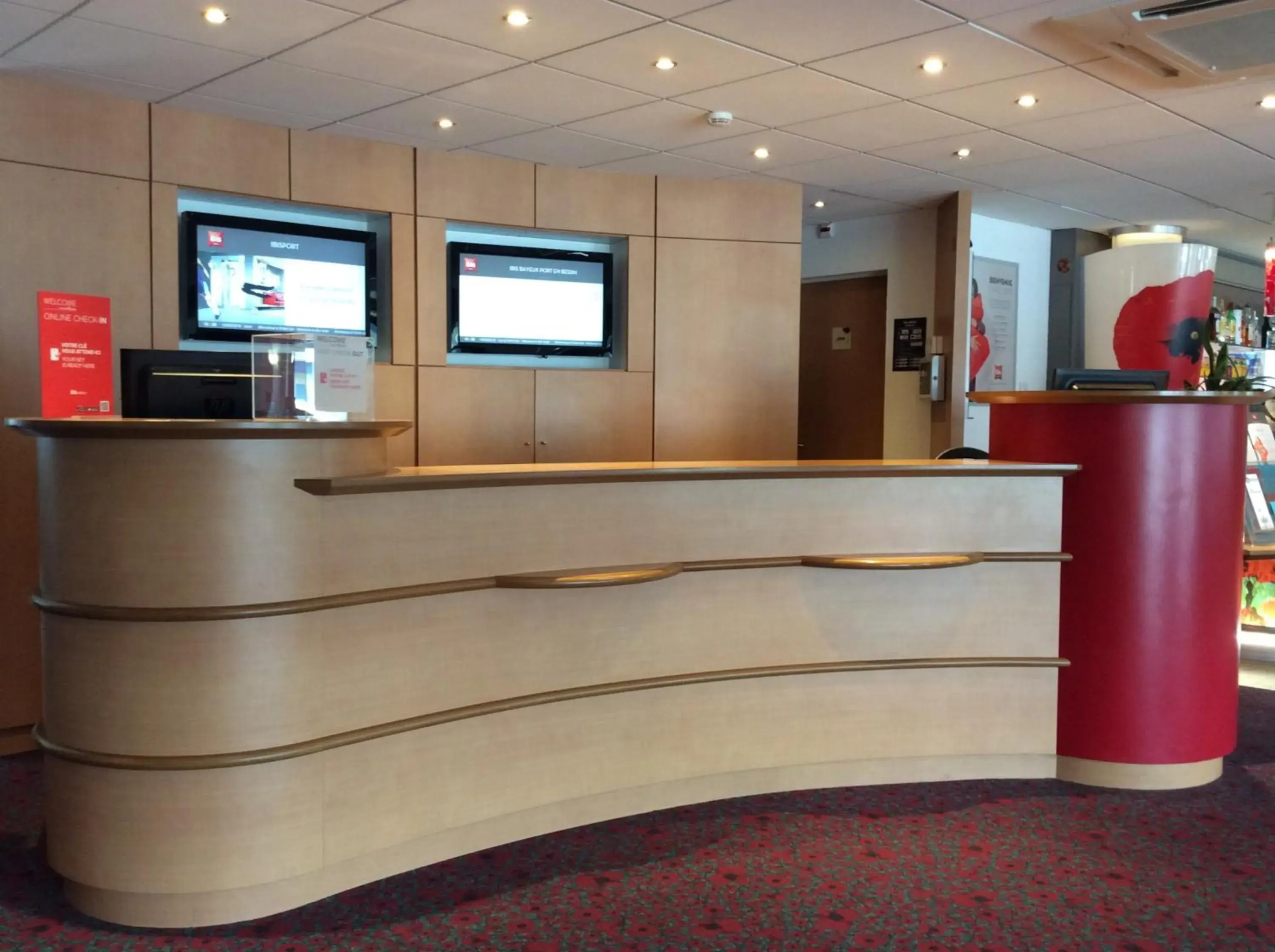 Lobby or reception, Lobby/Reception in ibis Bayeux Port En Bessin