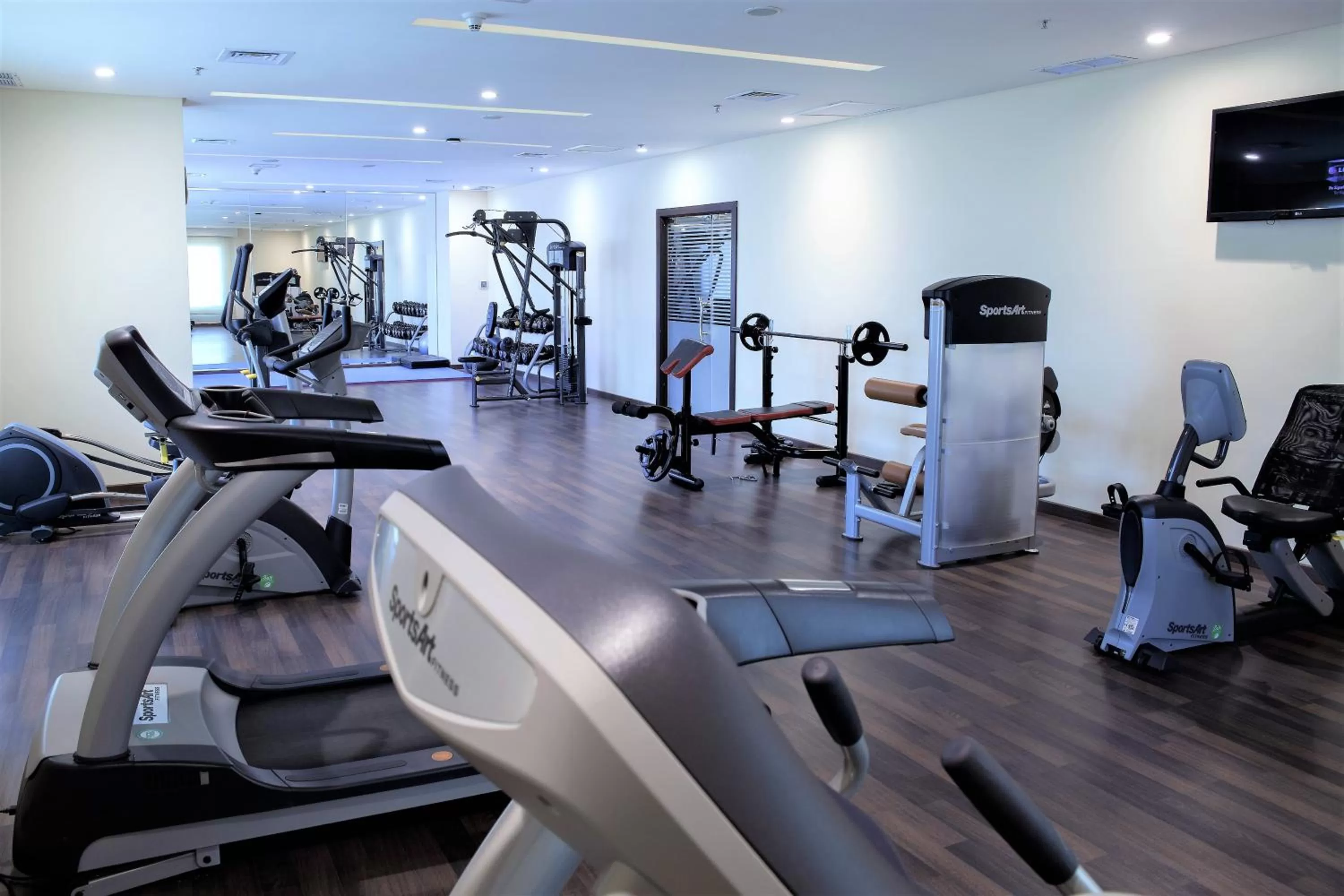 Fitness centre/facilities in Best Western Plus Salmiya