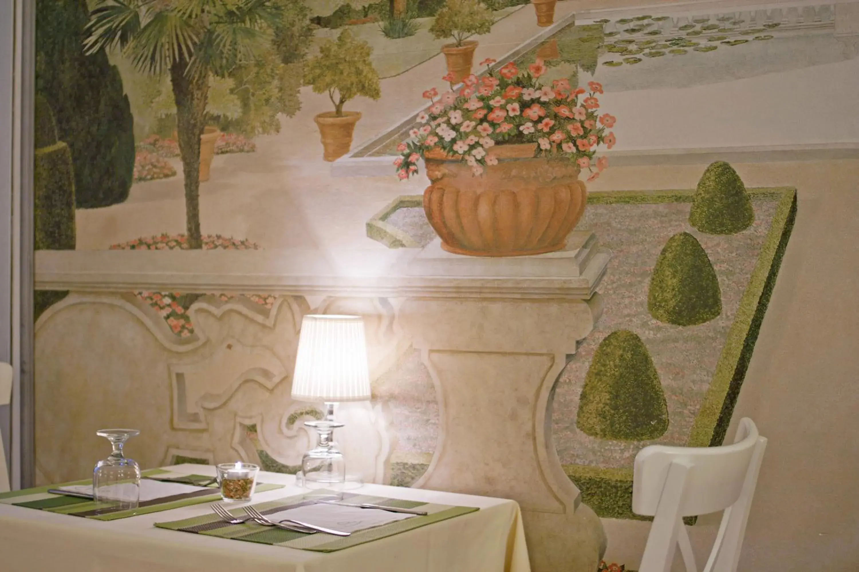 Restaurant/Places to Eat in eco Hotel Milano & BioRiso Restaurant