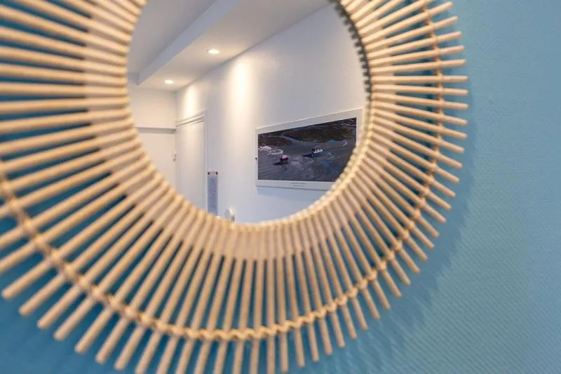 Decorative detail in Cit'Hotel Le Regina Bordeaux Gare Saint-Jean