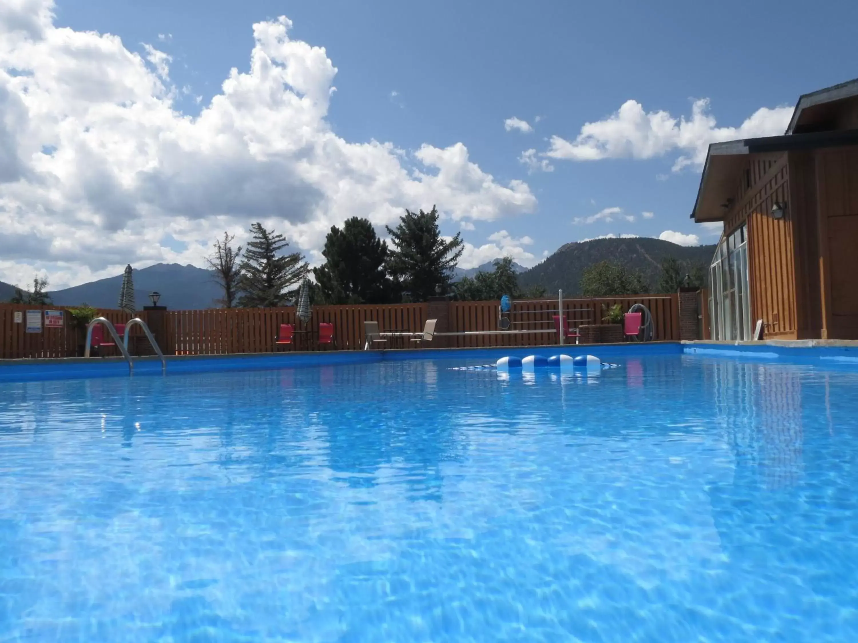 Swimming Pool in Murphy's Resort