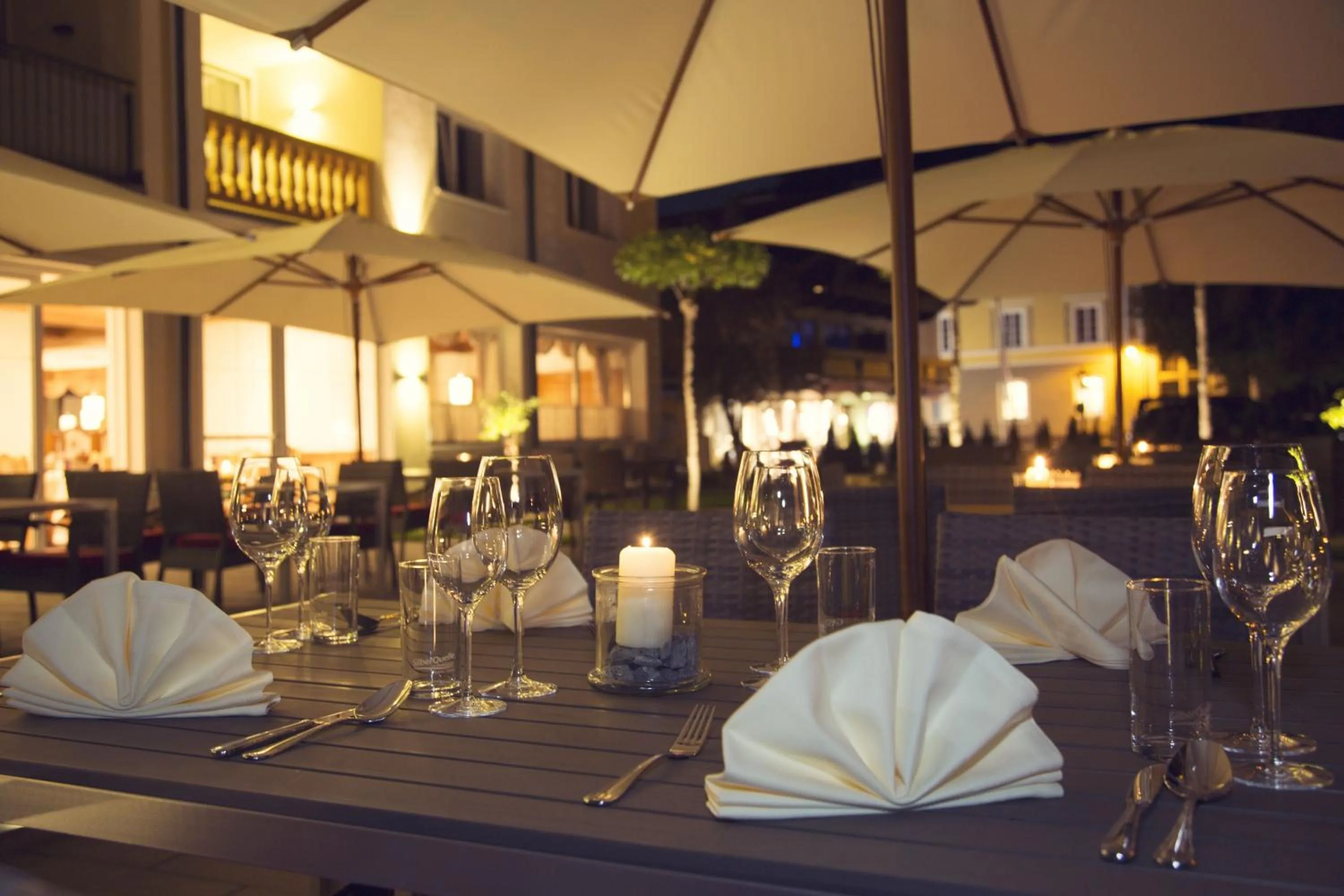 Restaurant/places to eat in Hotel & Appartements Heigenhauser