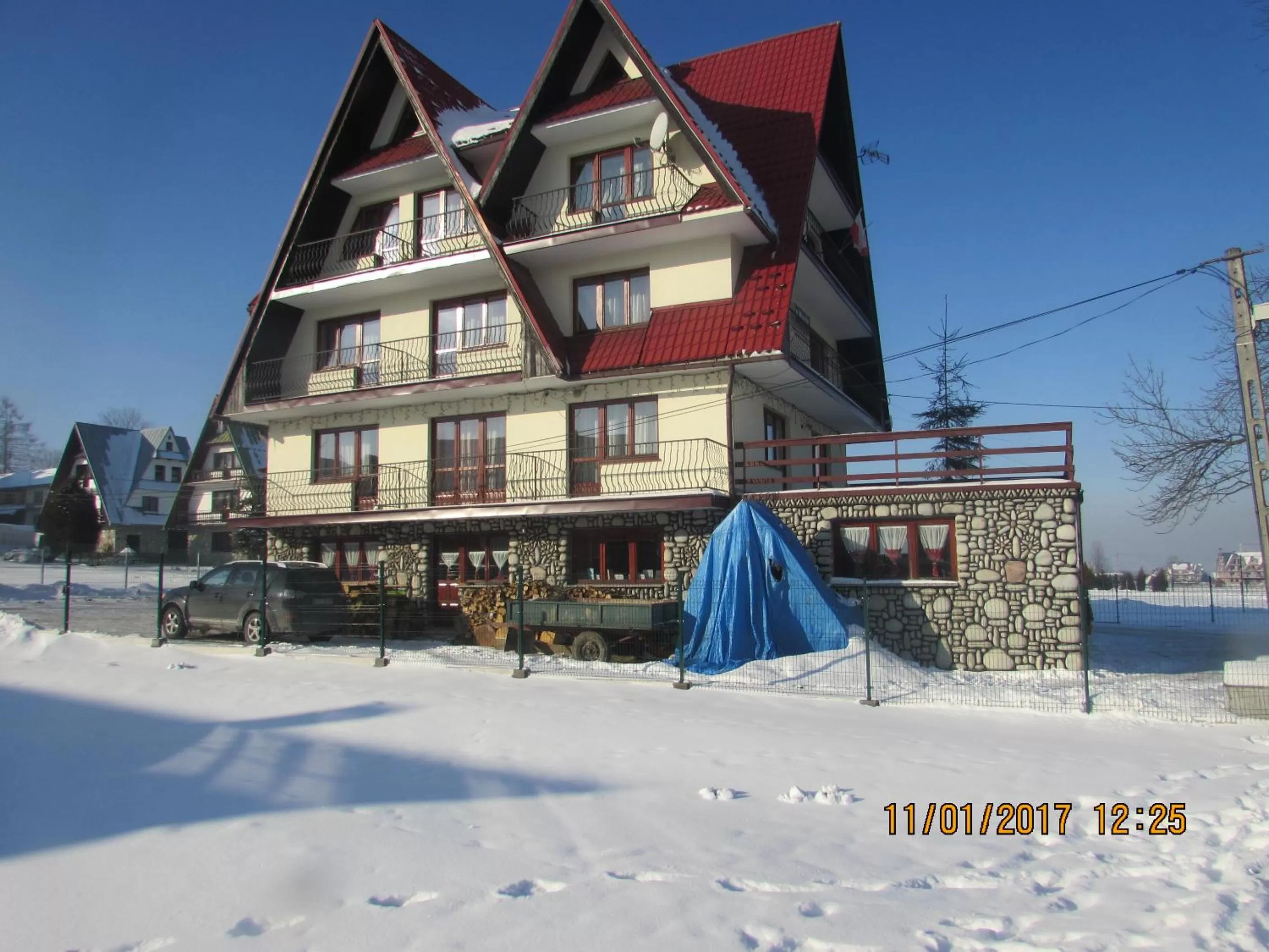 Property building, Winter in DW U Wajdy