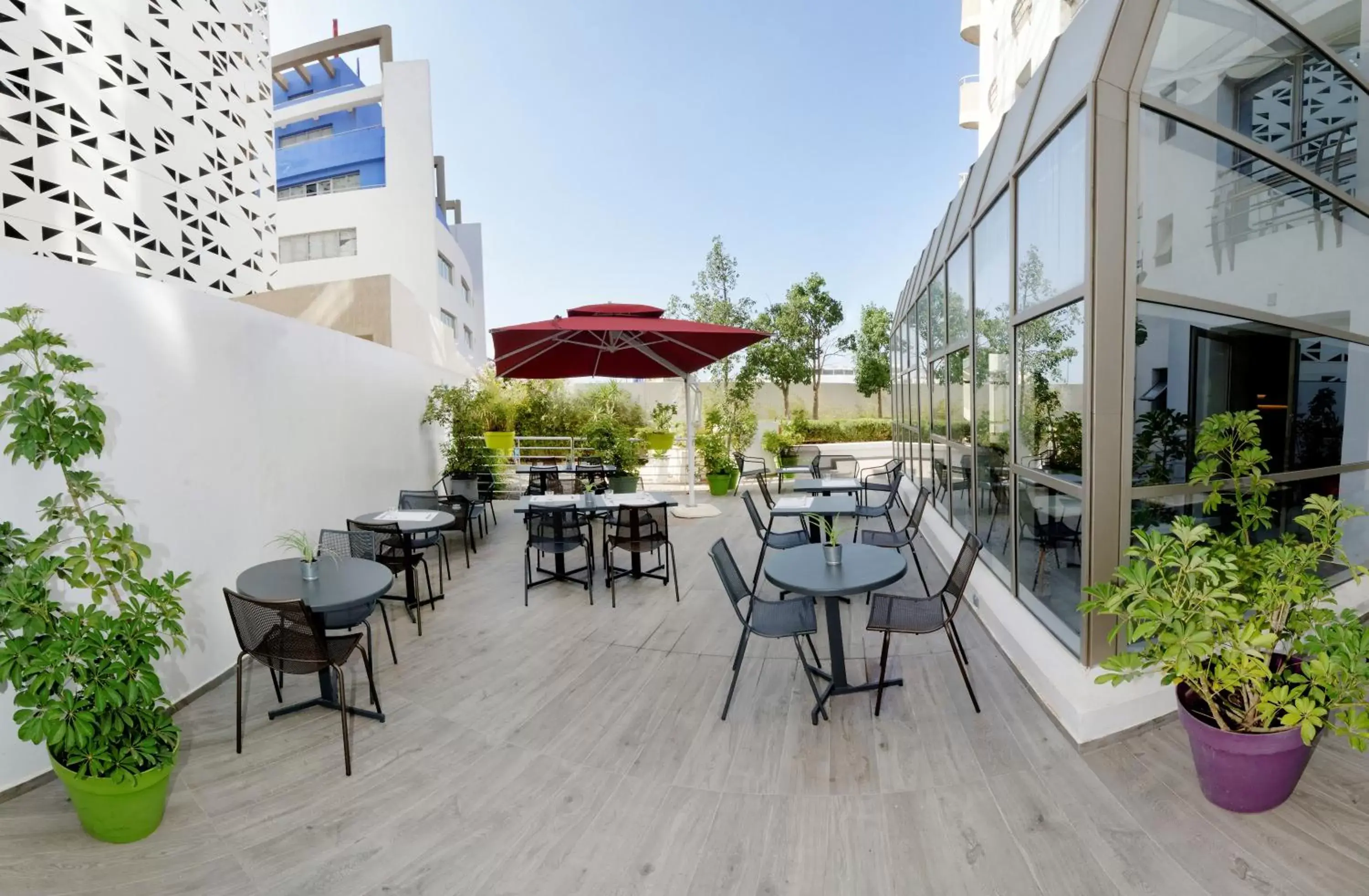 Patio in Ibis Casablanca Sidi Maarouf