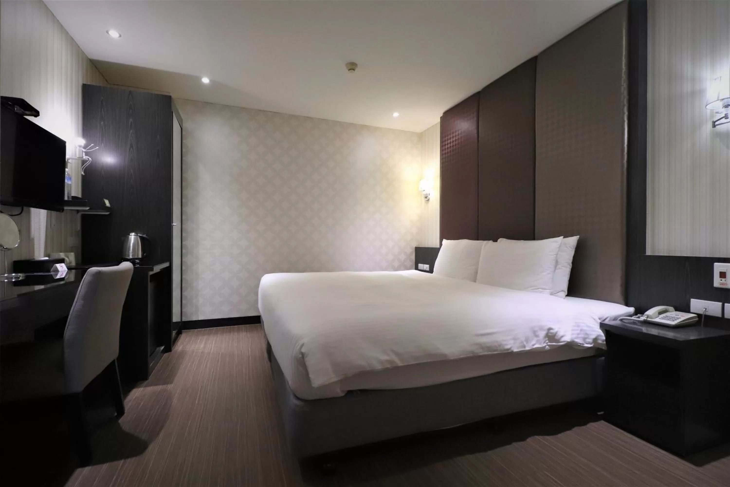 Bed in J-HOTEL