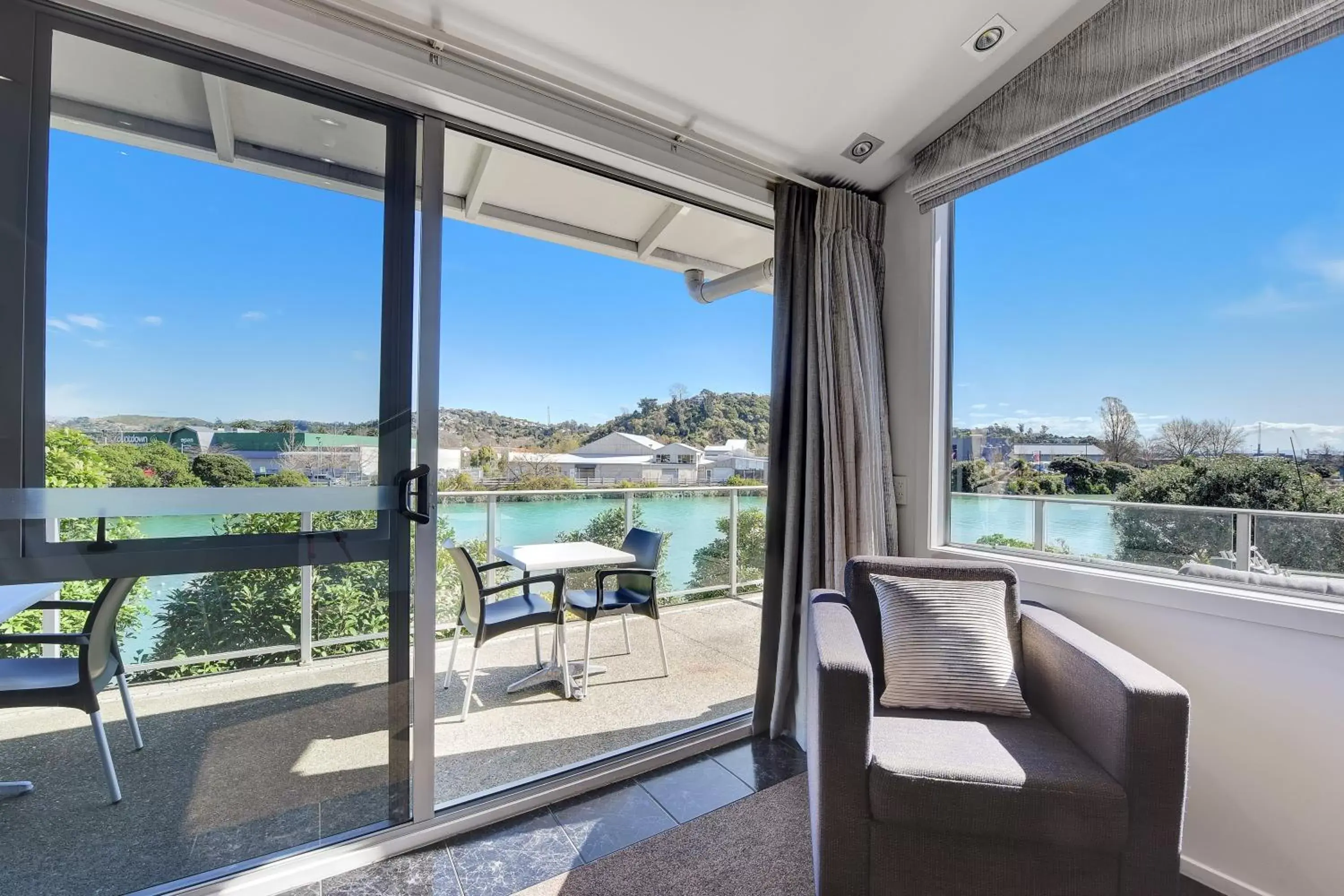 Balcony/Terrace in Tides Hotel