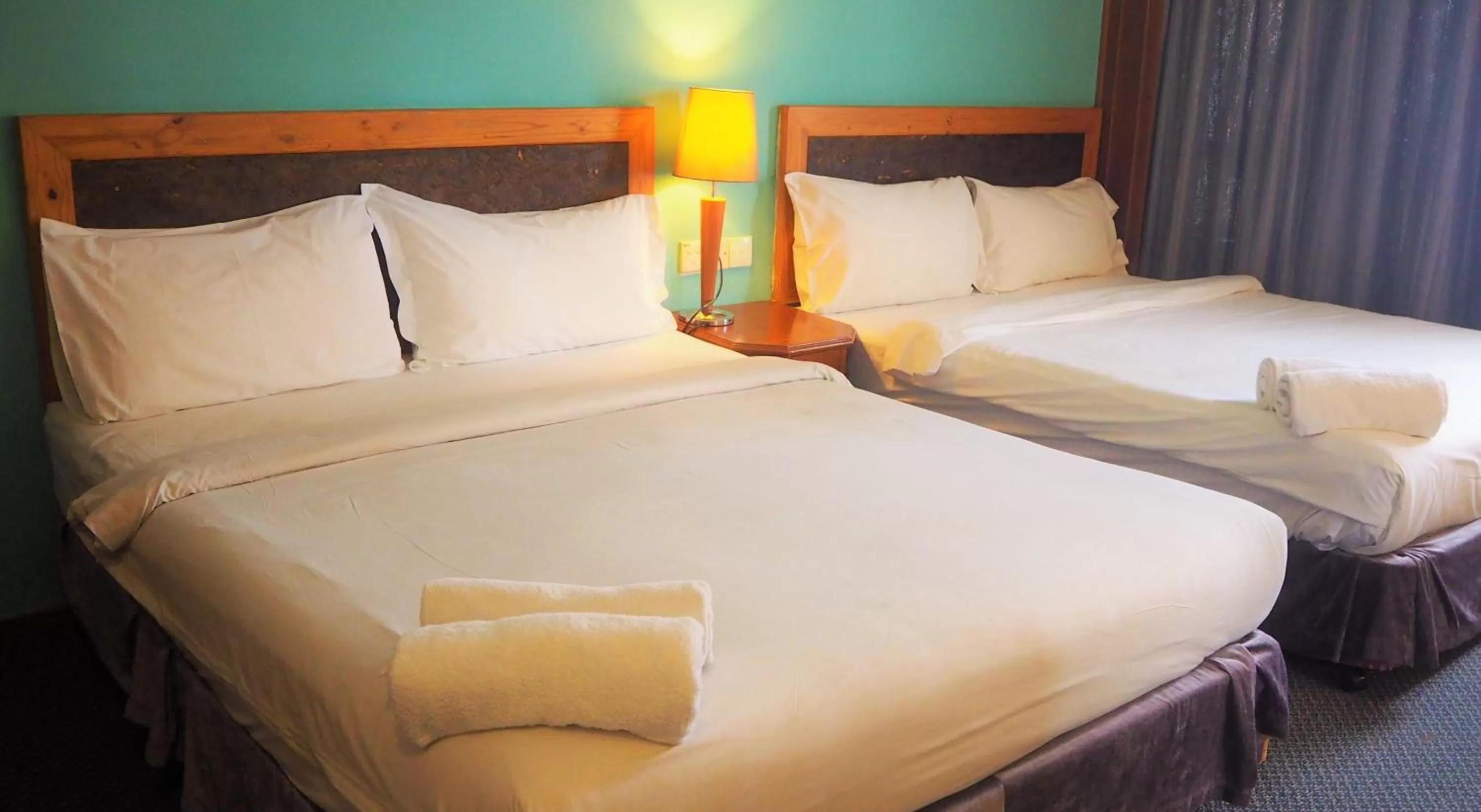 Bed in Leo Palace Hotel Classic Wing, WTC Kuala Lumpur