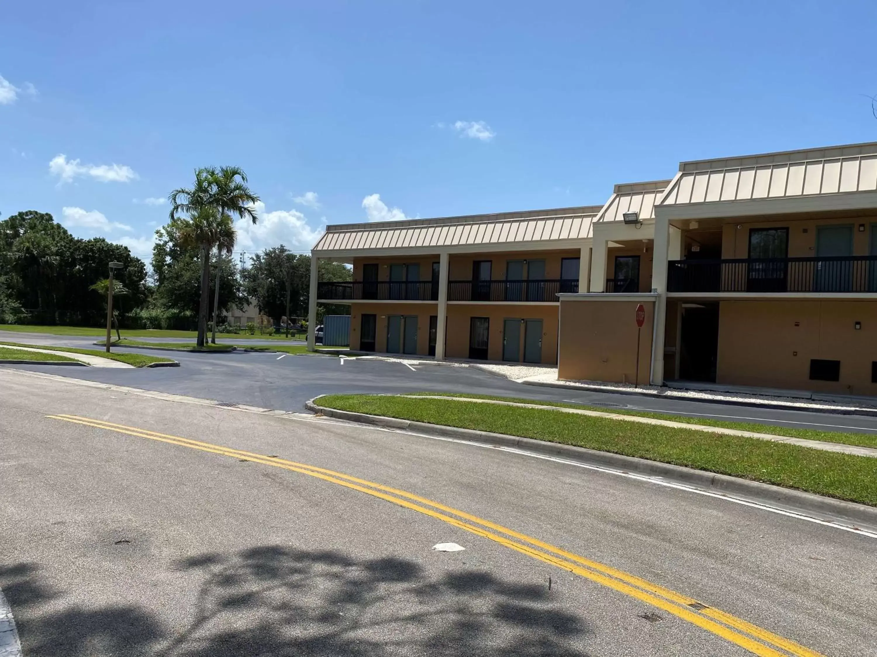 Property Building in SureStay Hotel by Best Western Fort Pierce