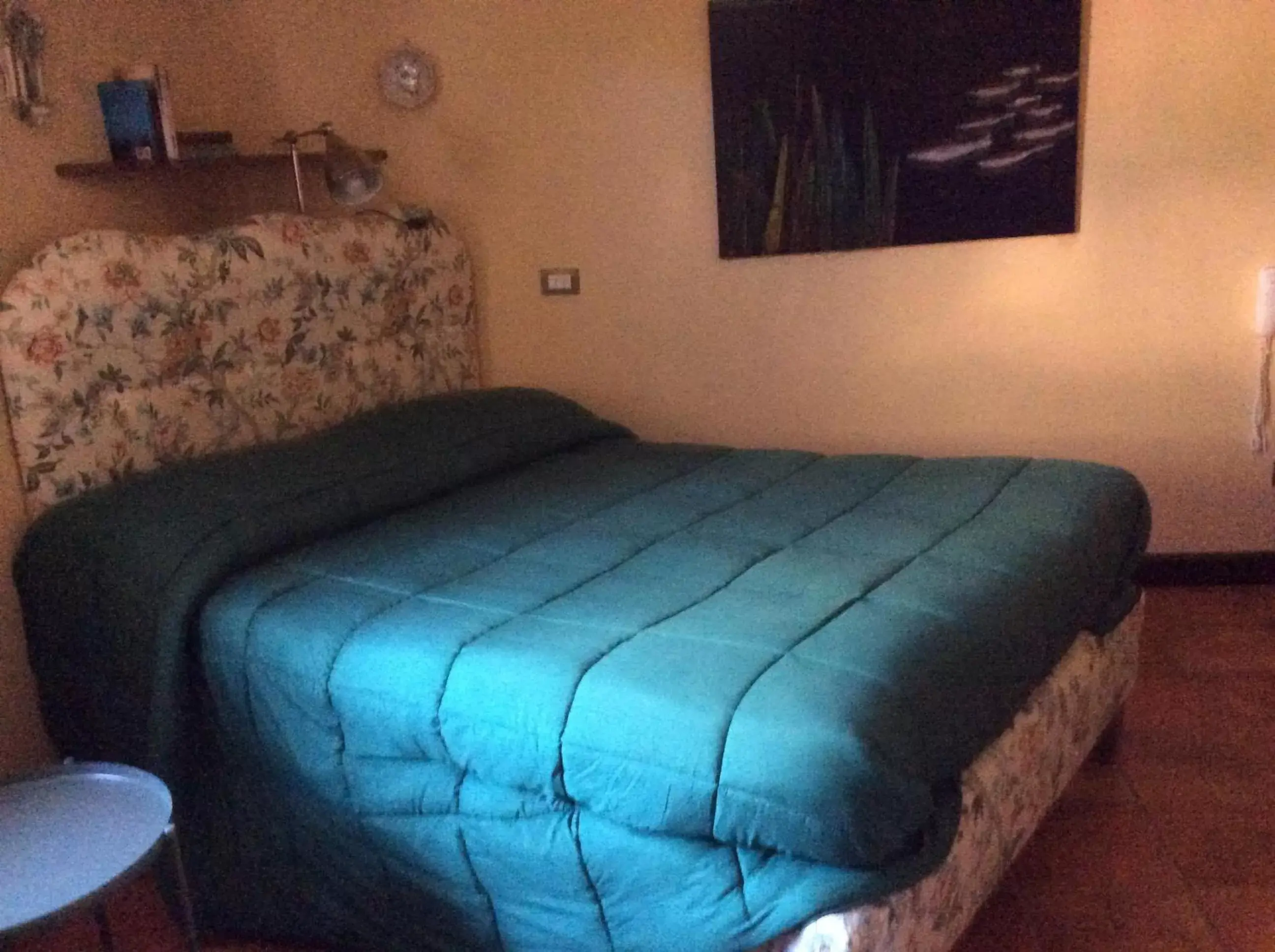 Bed in B&B MontAlbano