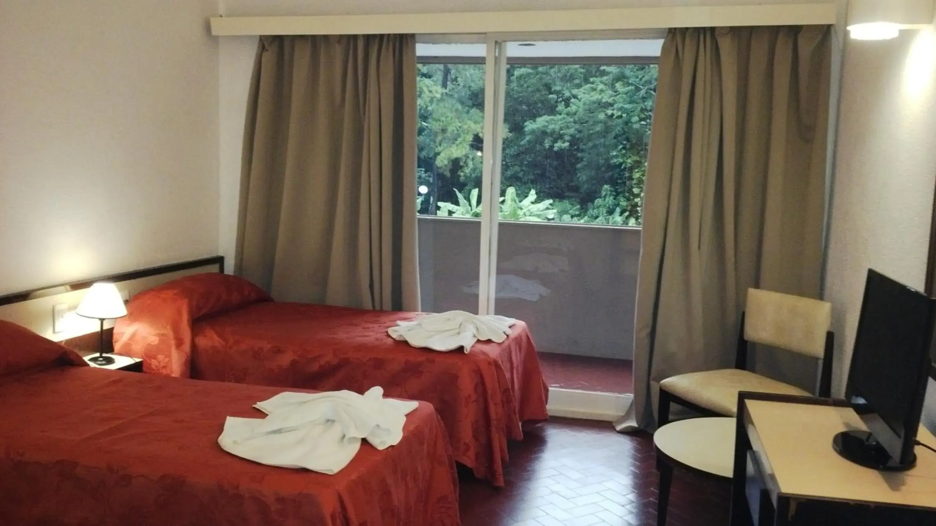 Photo of the whole room, Bed in Hotel El Libertador