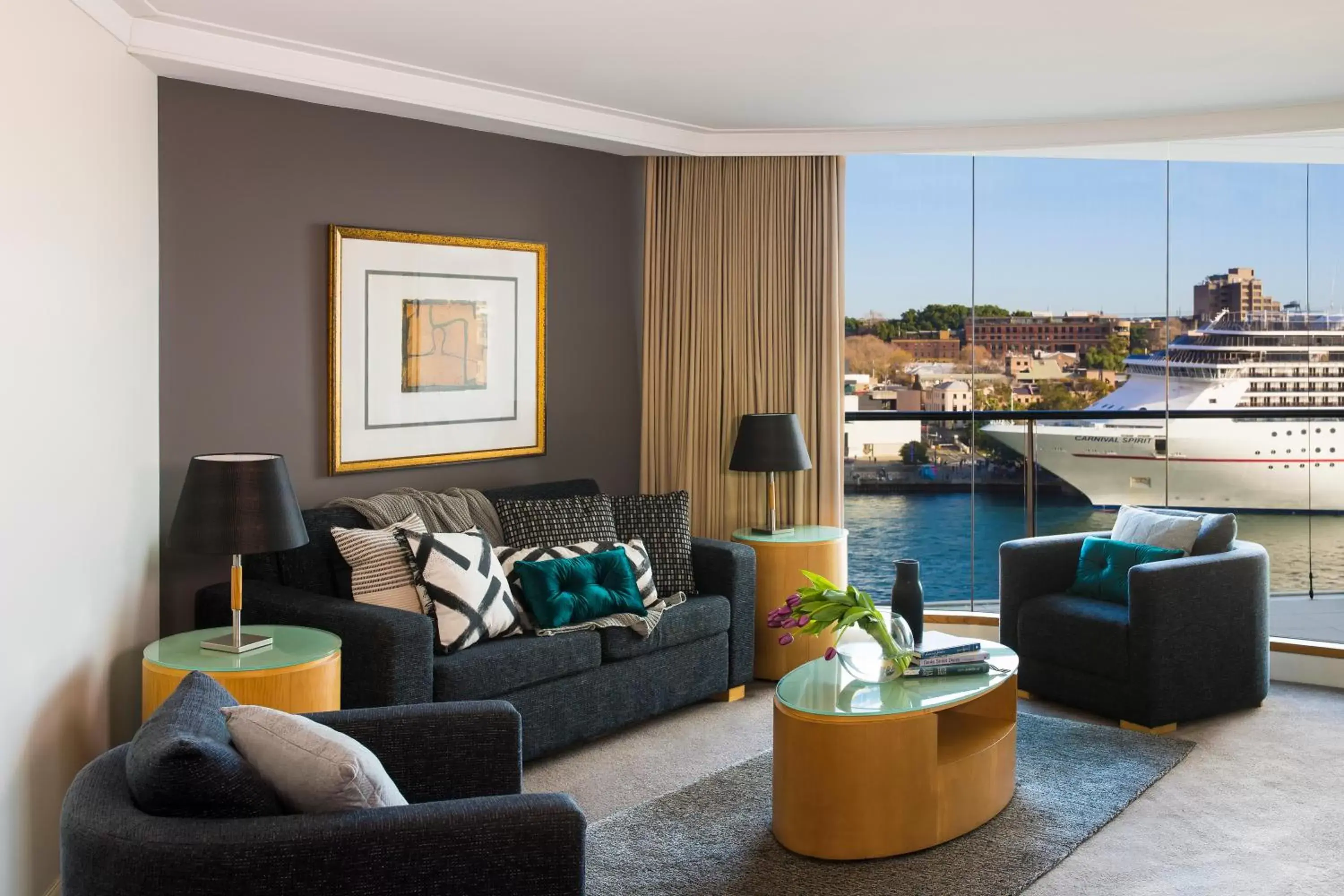 Living room in Pullman Quay Grand Sydney Harbour