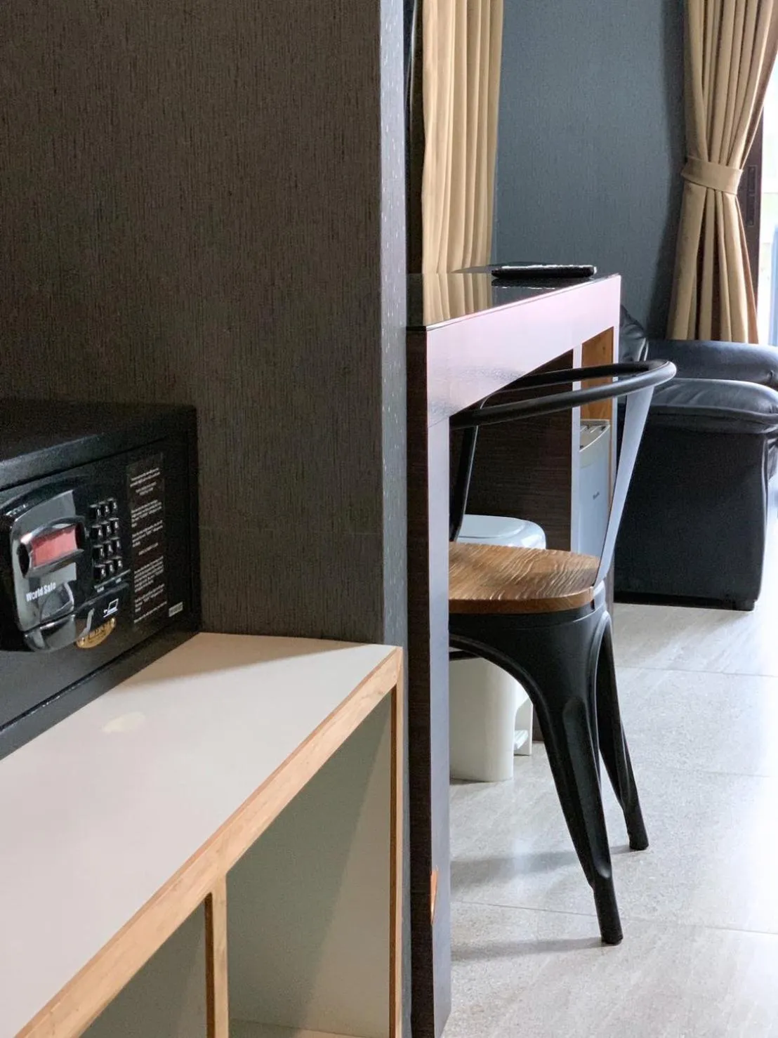 Seating area in Watana Hotel