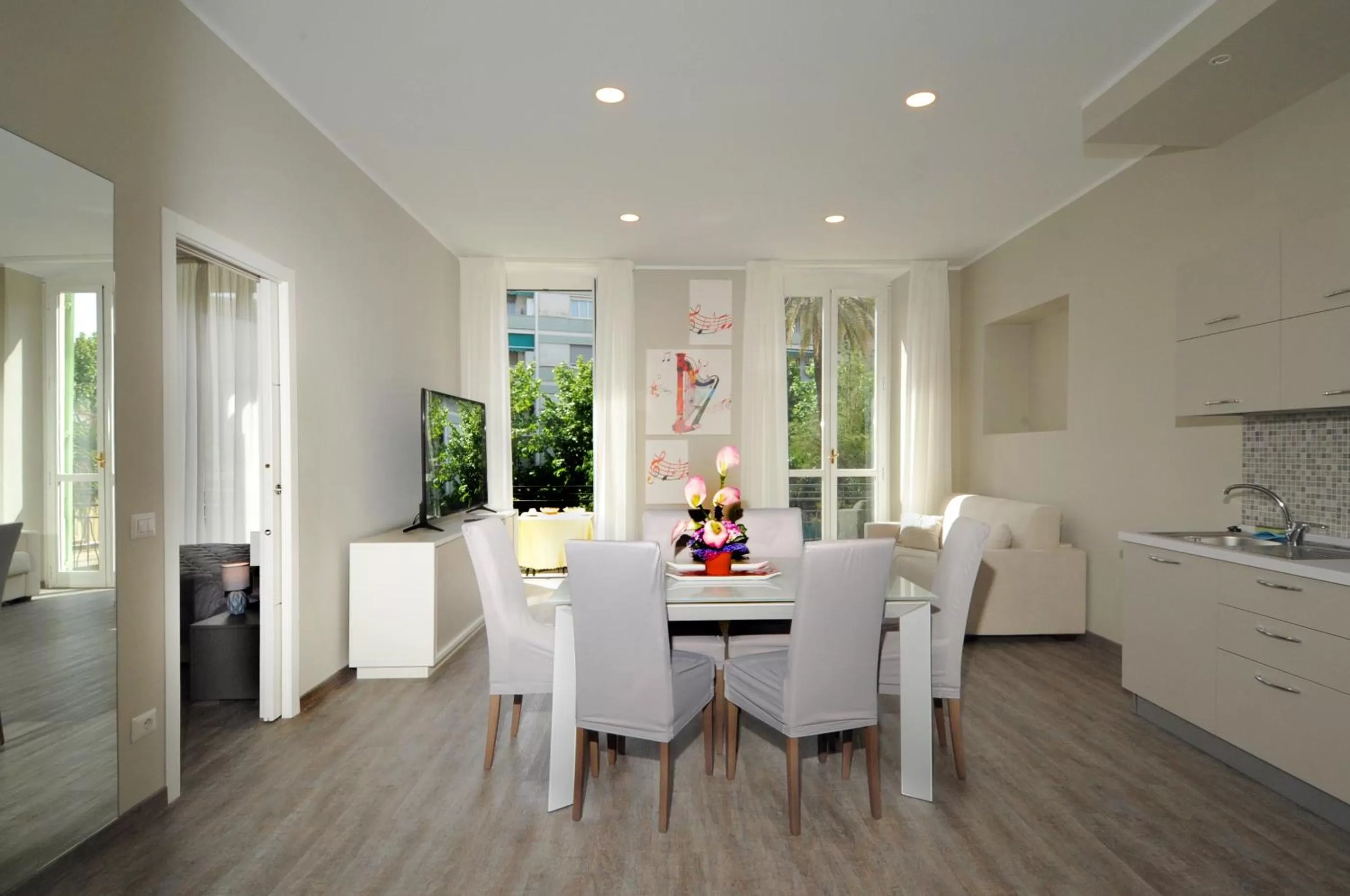 Kitchen or kitchenette in Hotel Alexander & Spa