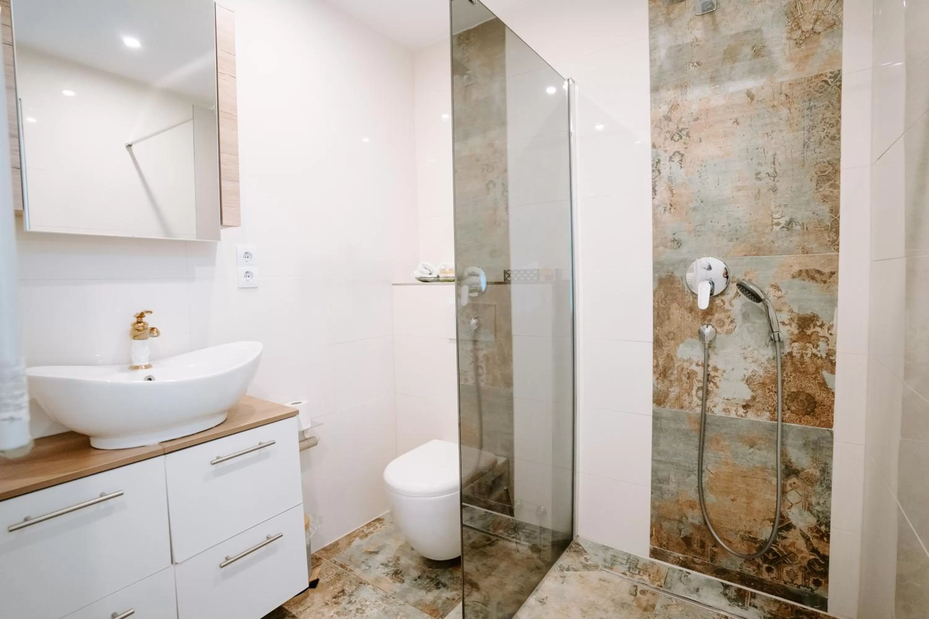 Bathroom in Hotel Da Felice