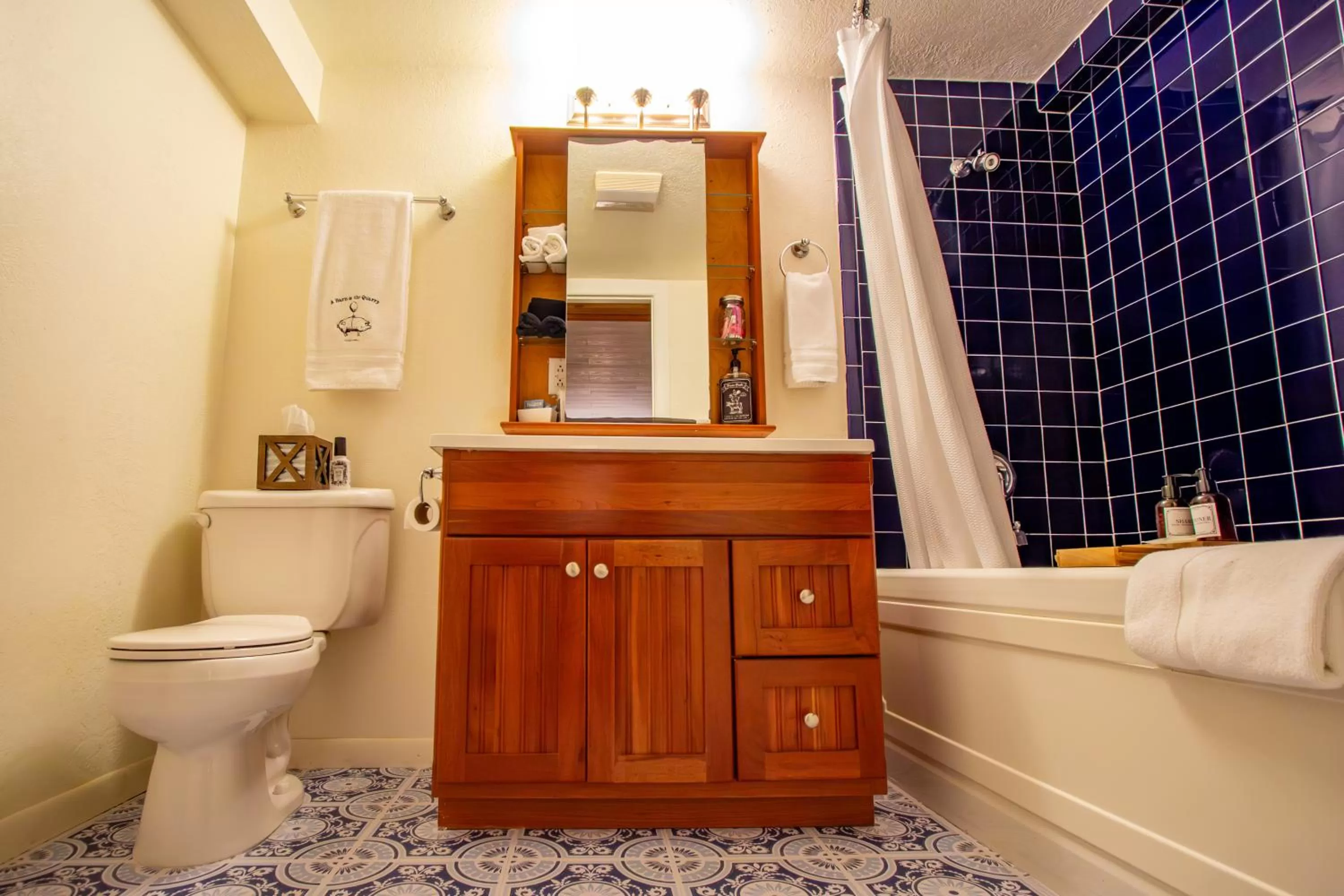Shower, Bathroom in A Barn At The Quarry