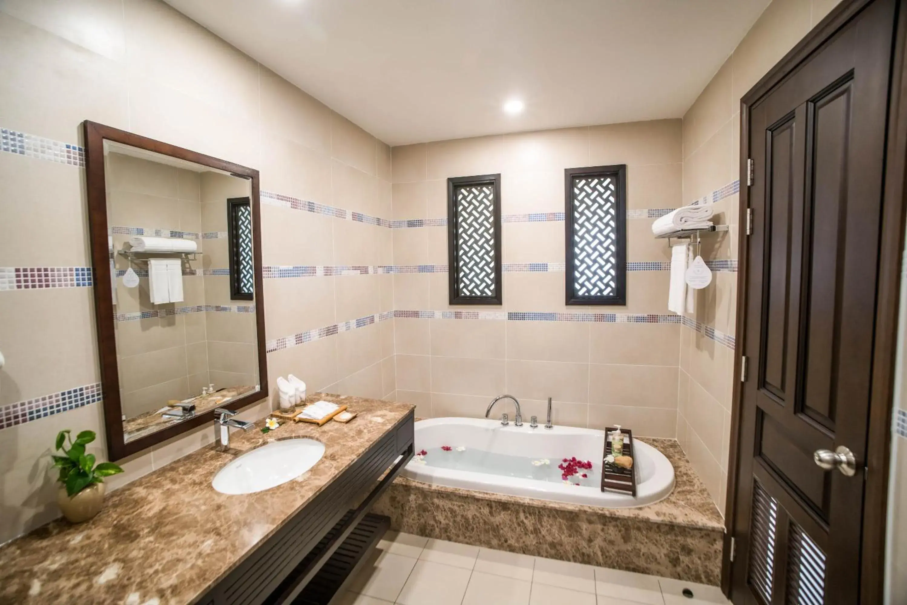 Bathroom in Pandanus Resort