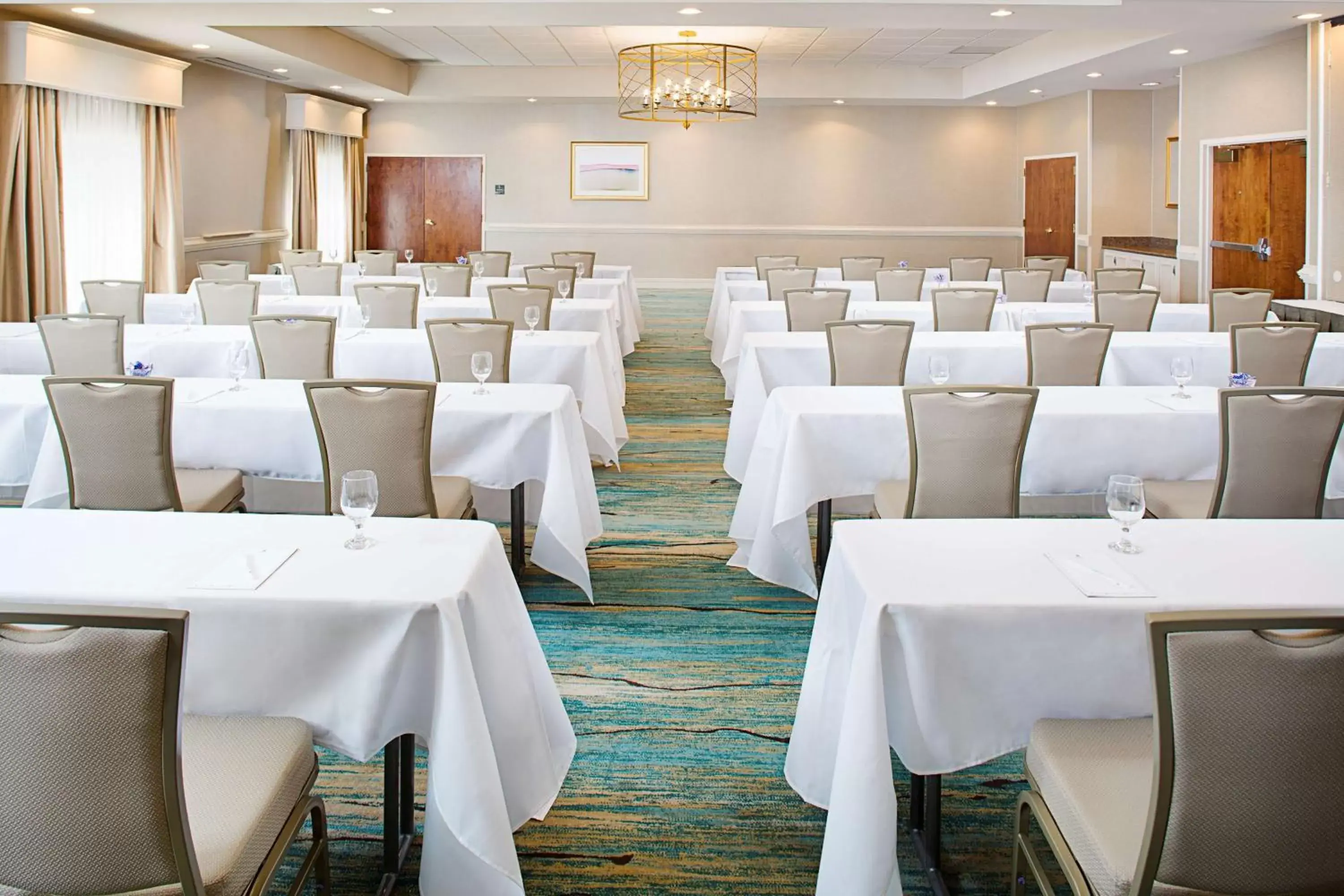 Meeting/conference room in Embassy Suites by Hilton Destin Miramar Beach