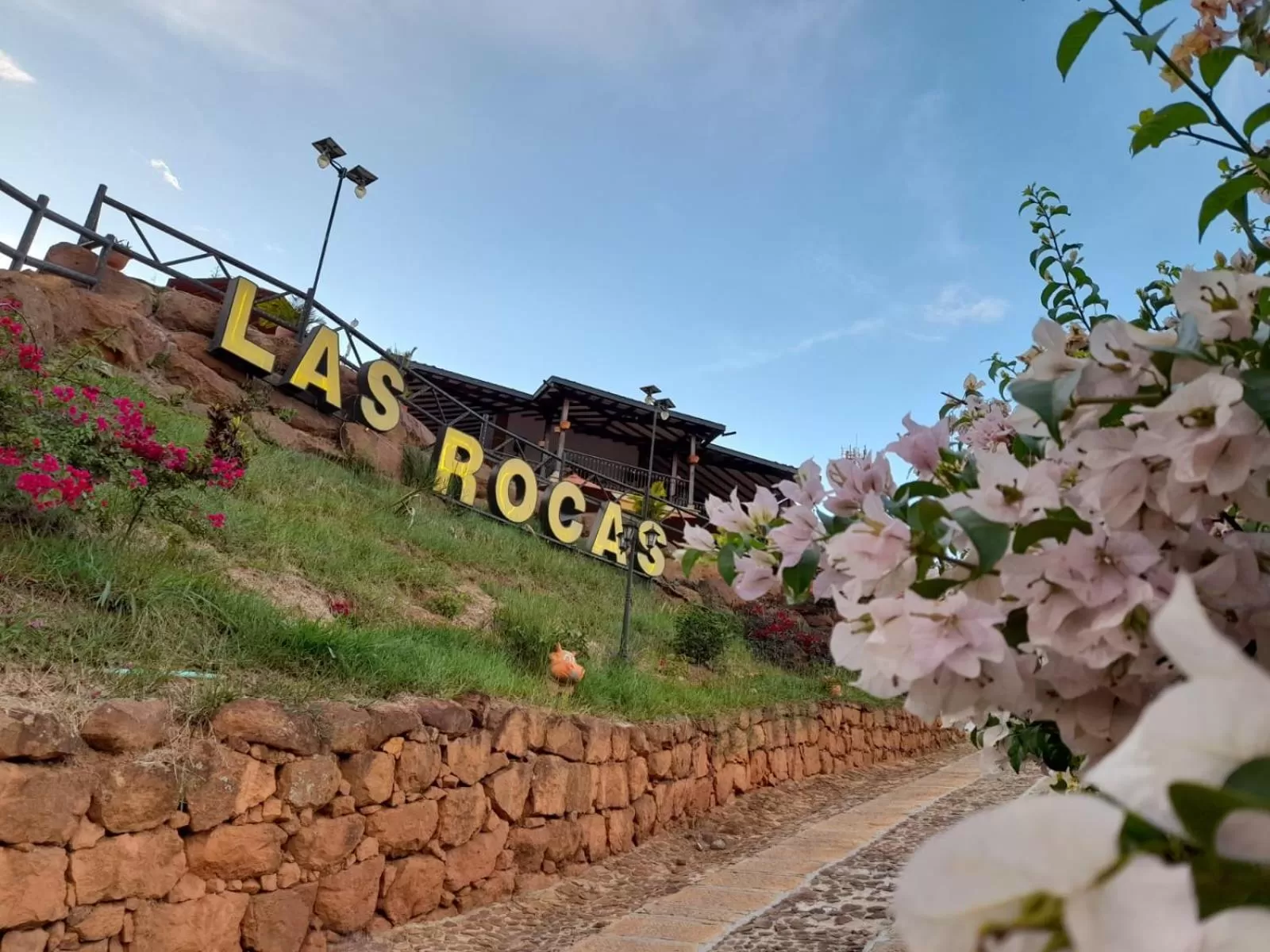 Property building in Hotel Las Rocas Resort Villanueva