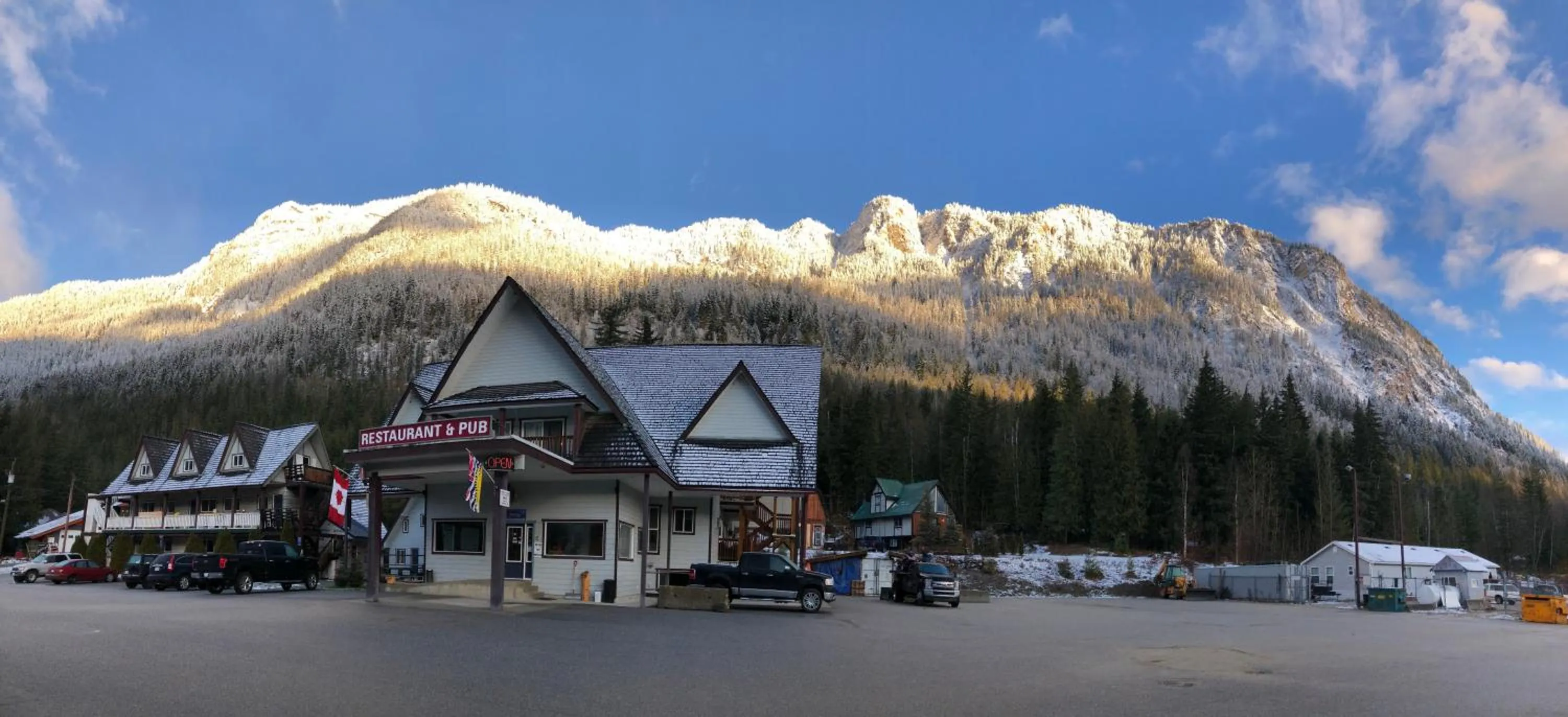 Natural landscape in Peaks Lodge