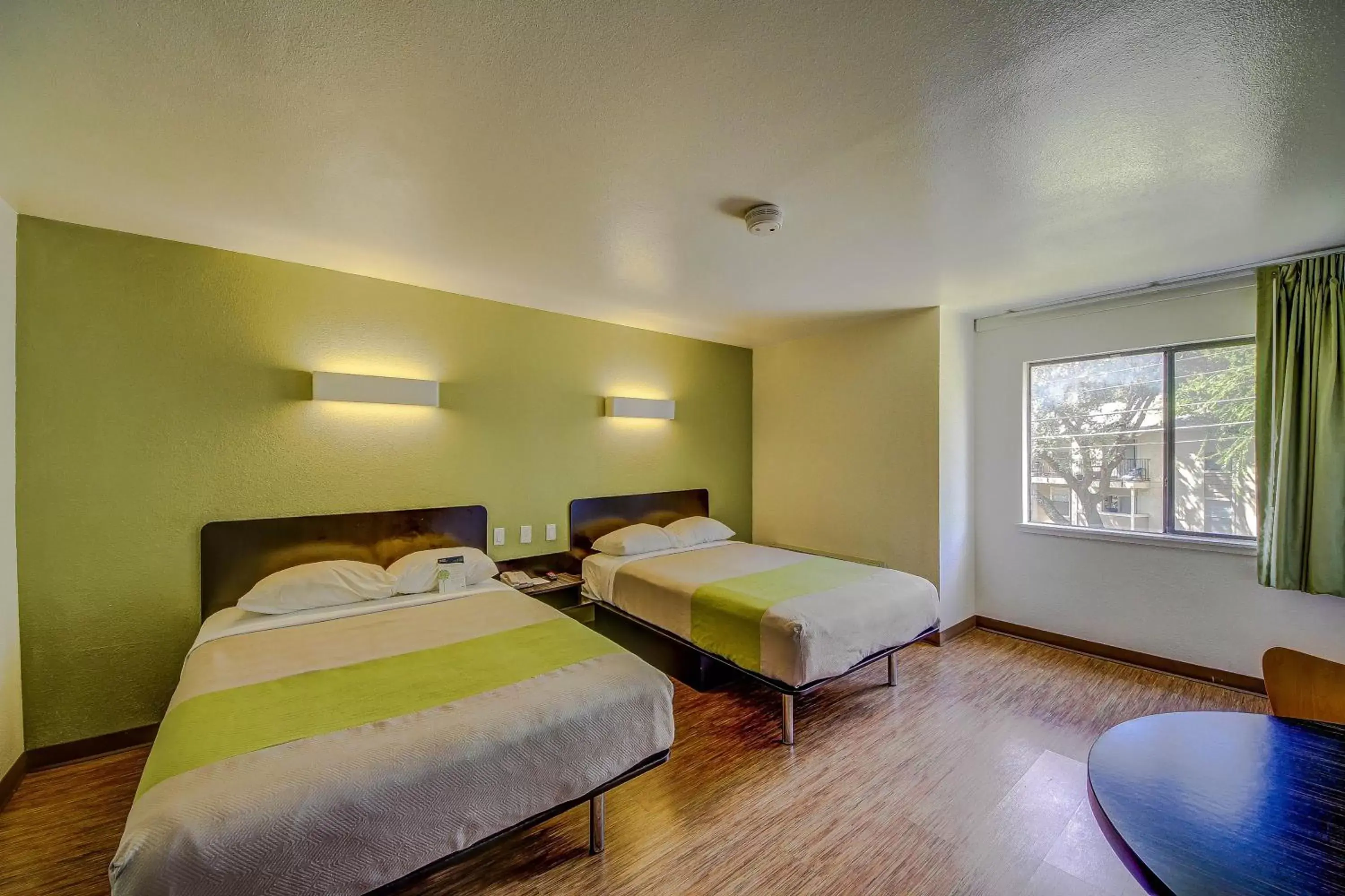 Bedroom, Bed in Motel 6-San Antonio, TX - Medical Center South