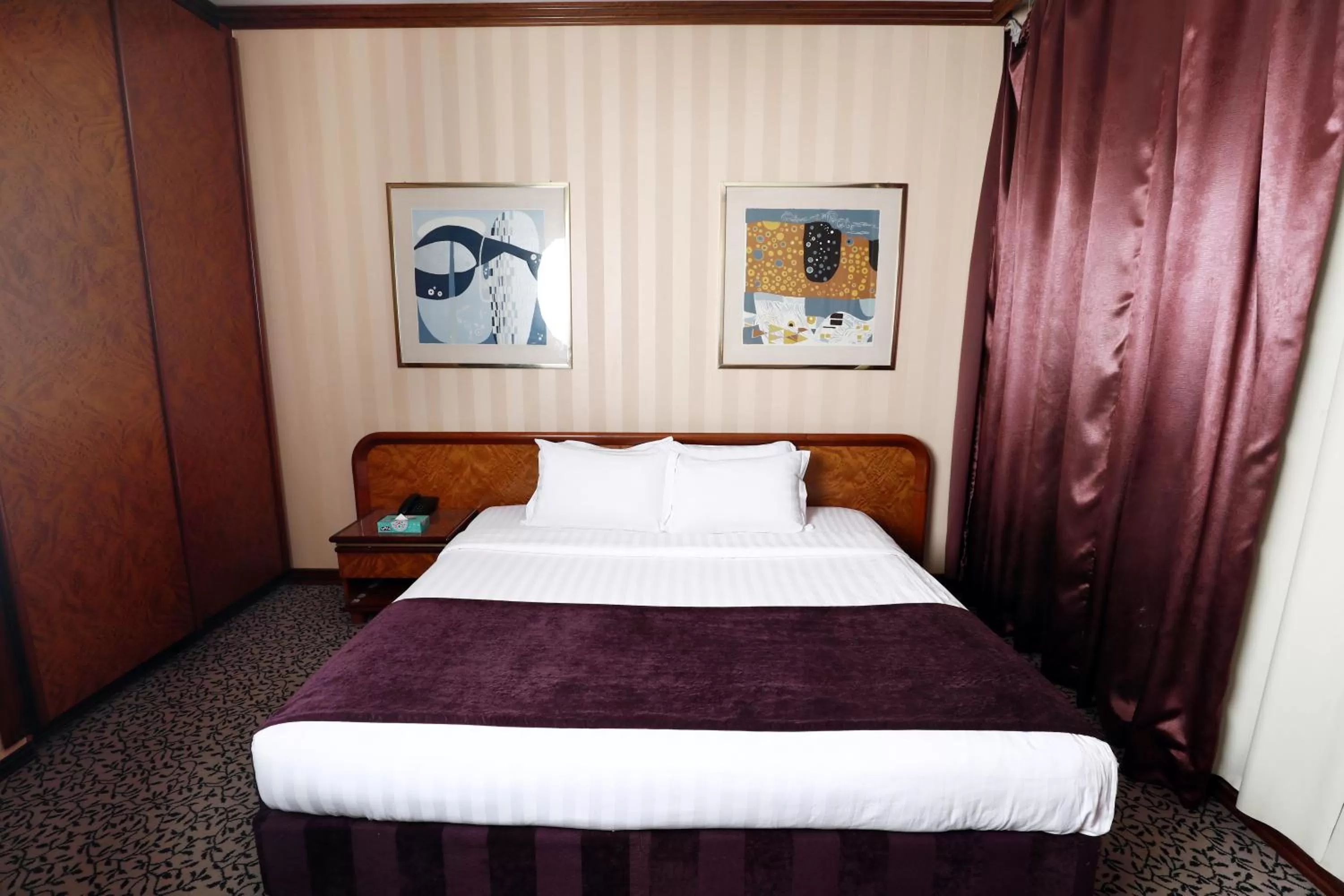 Bed in Hyatt Jeddah Continental Hotel