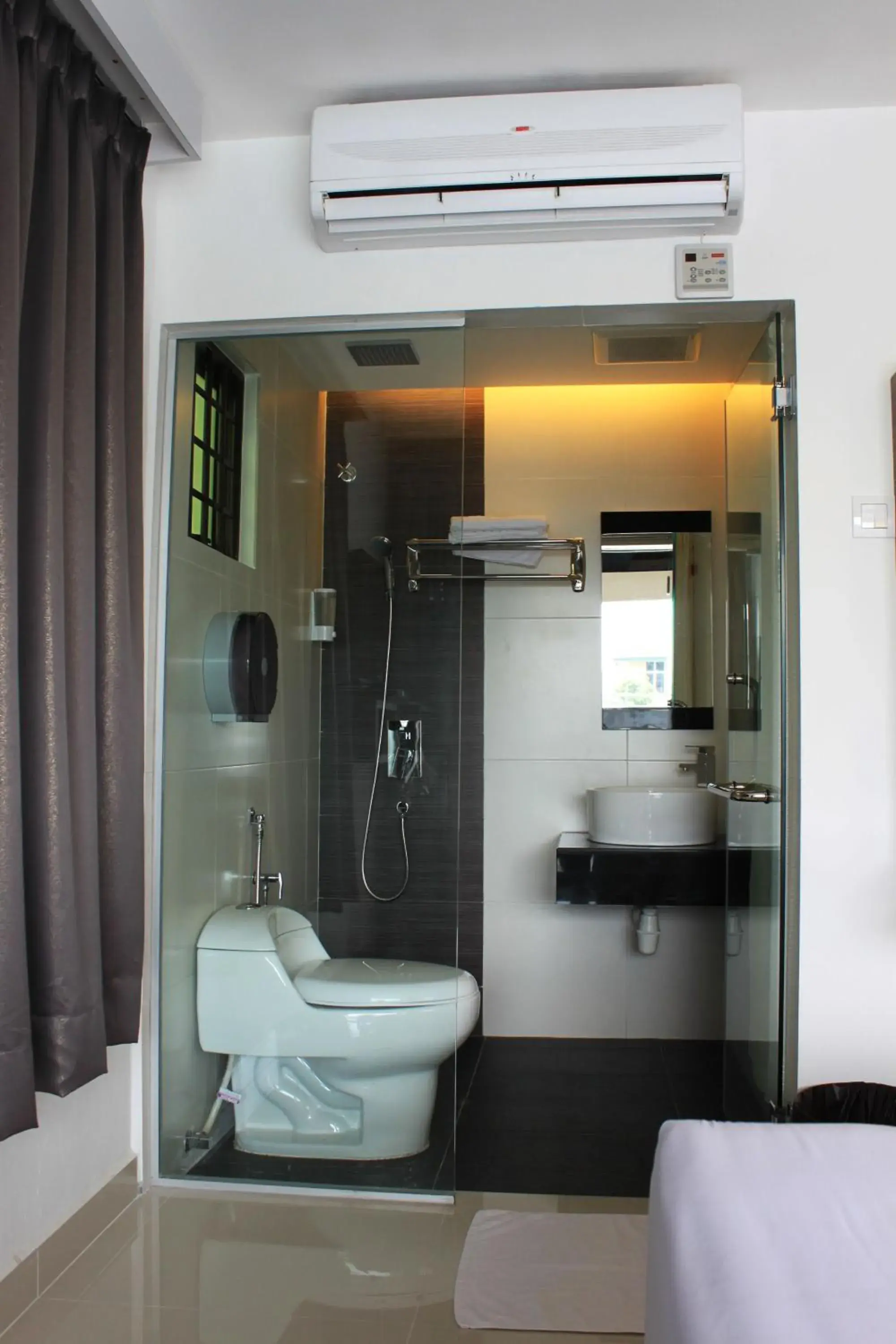 Bathroom in Time Hotel Seremban