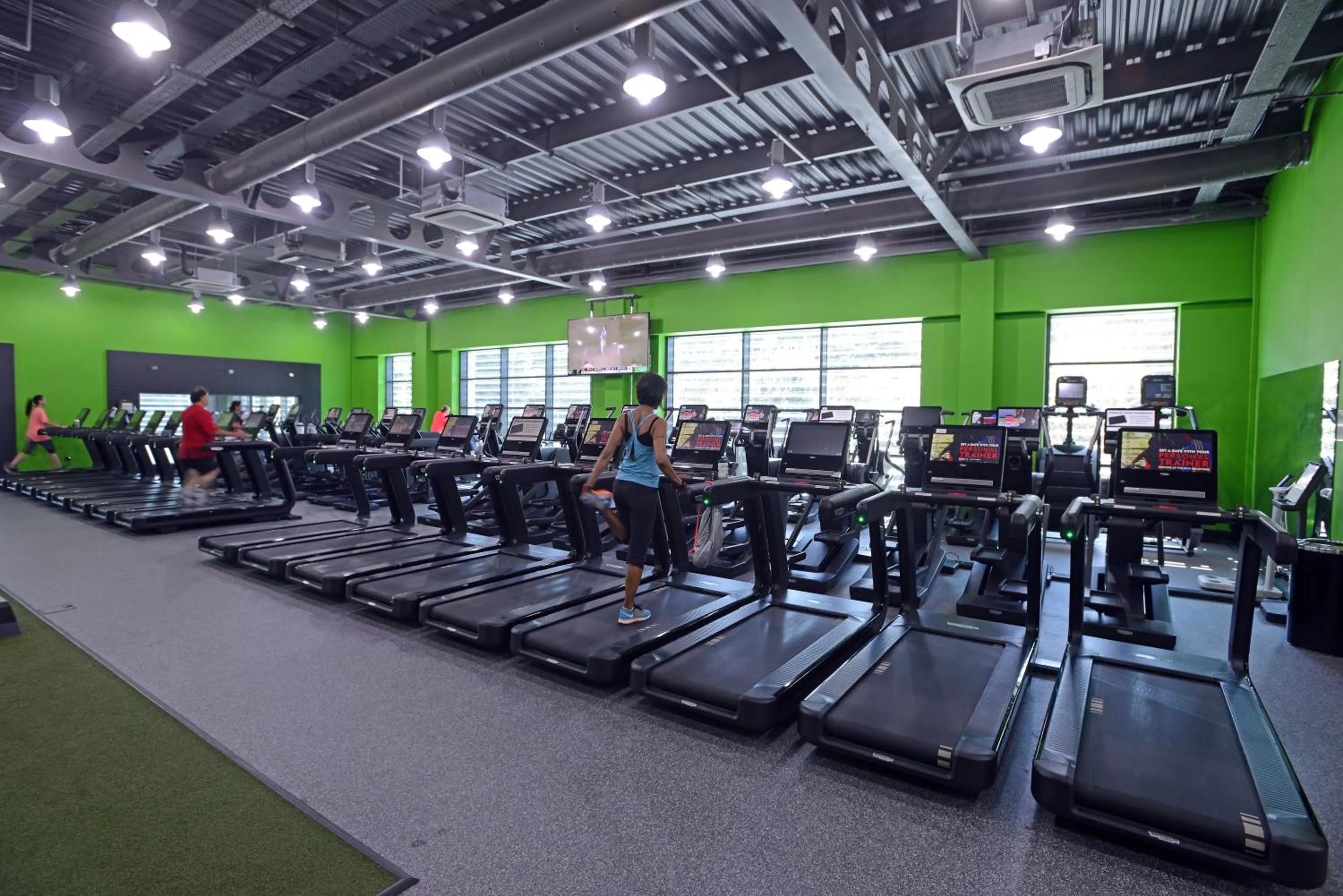 Fitness centre/facilities in Village Hotel Solihull