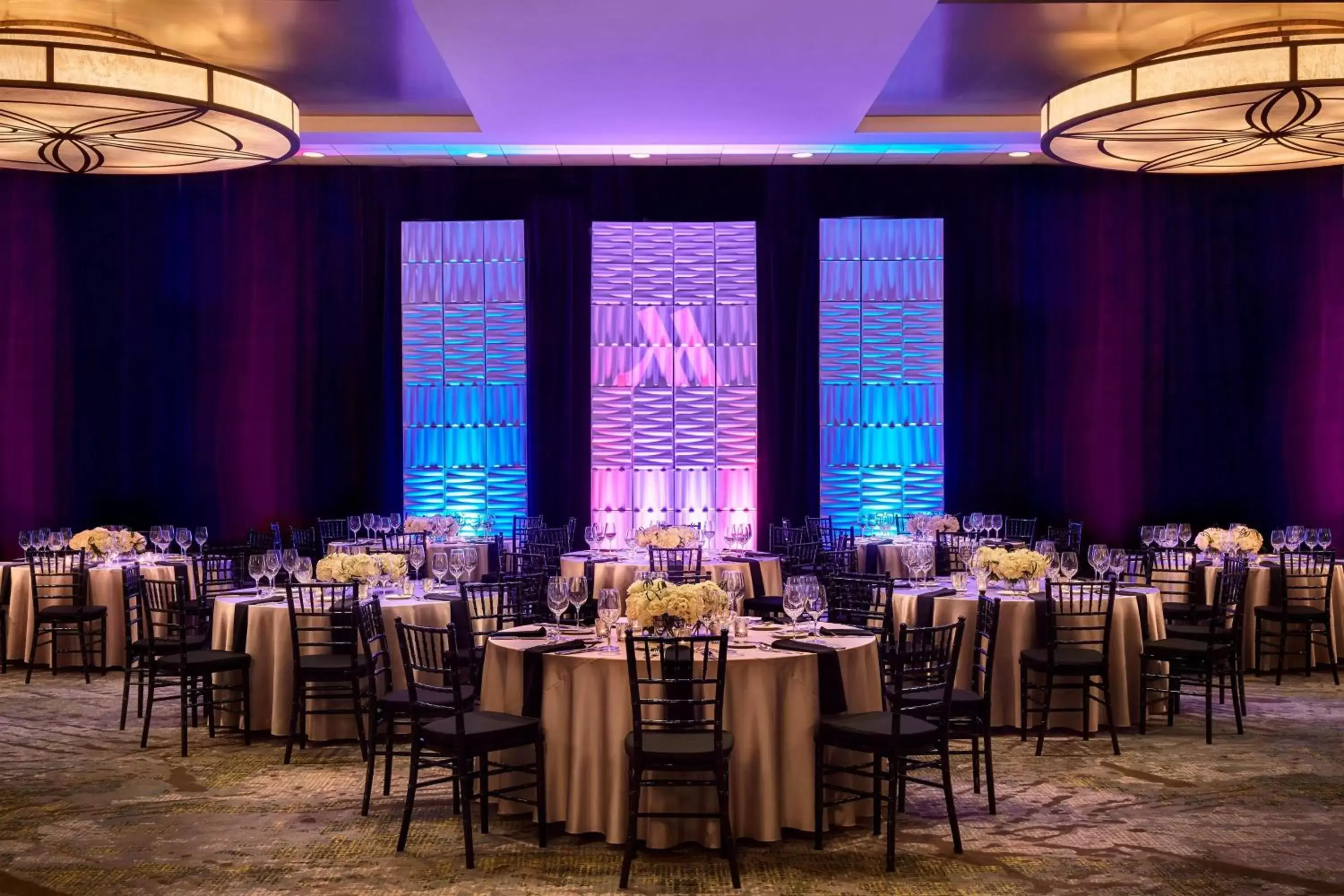 Banquet/Function facilities, Restaurant/Places to Eat in Portland Marriott Downtown Waterfront