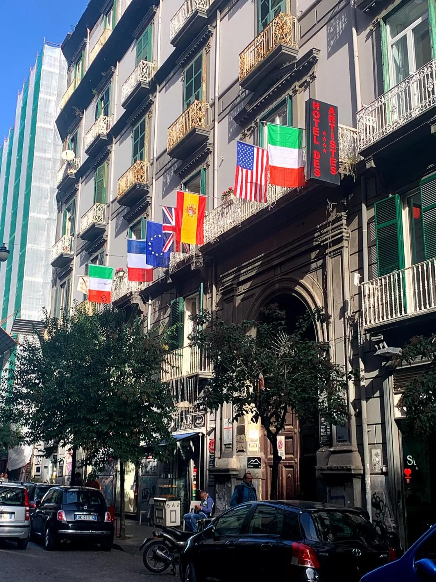 Property building in Hotel des Artistes