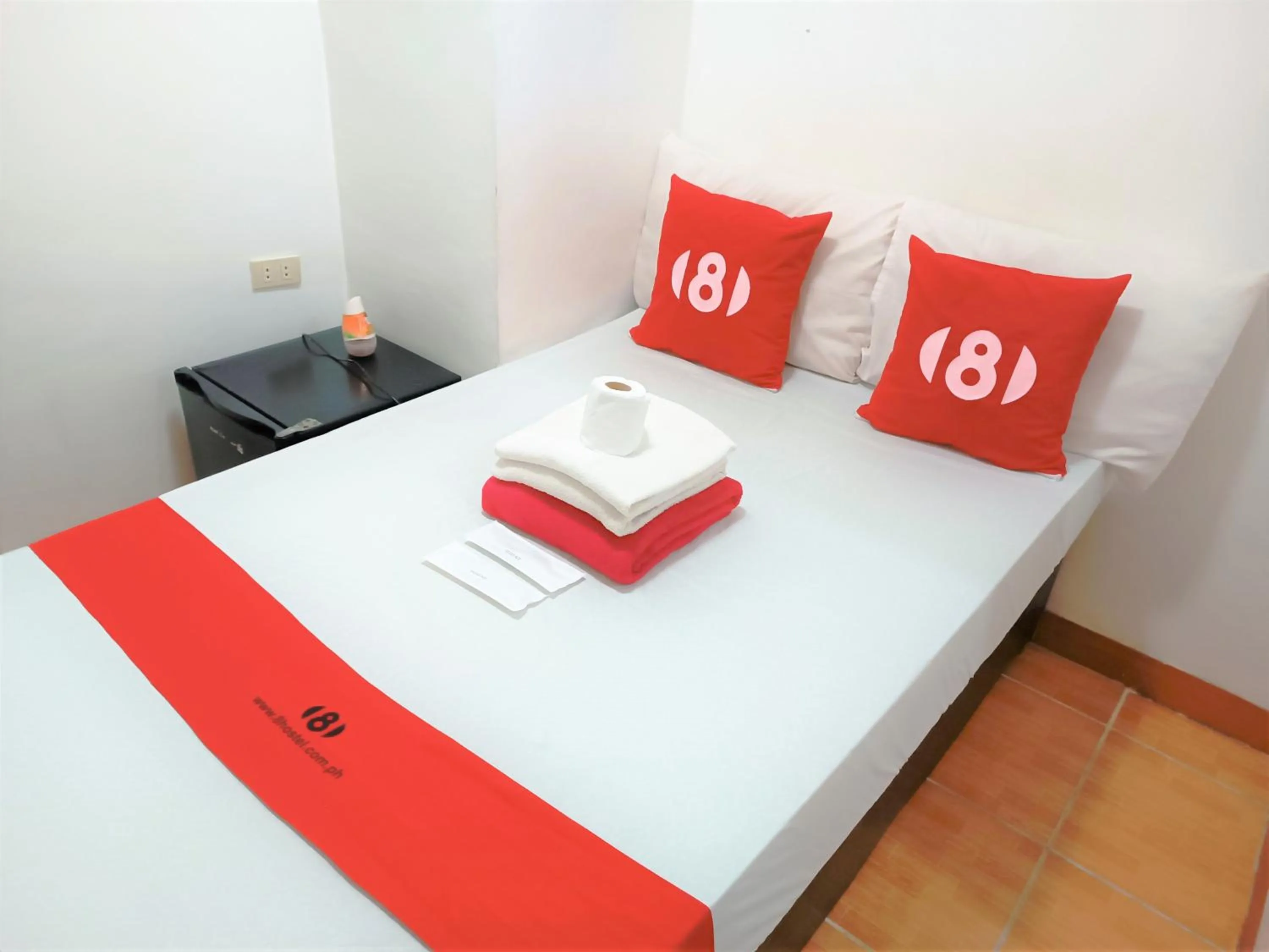 Bedroom, Bed in 8Hostel