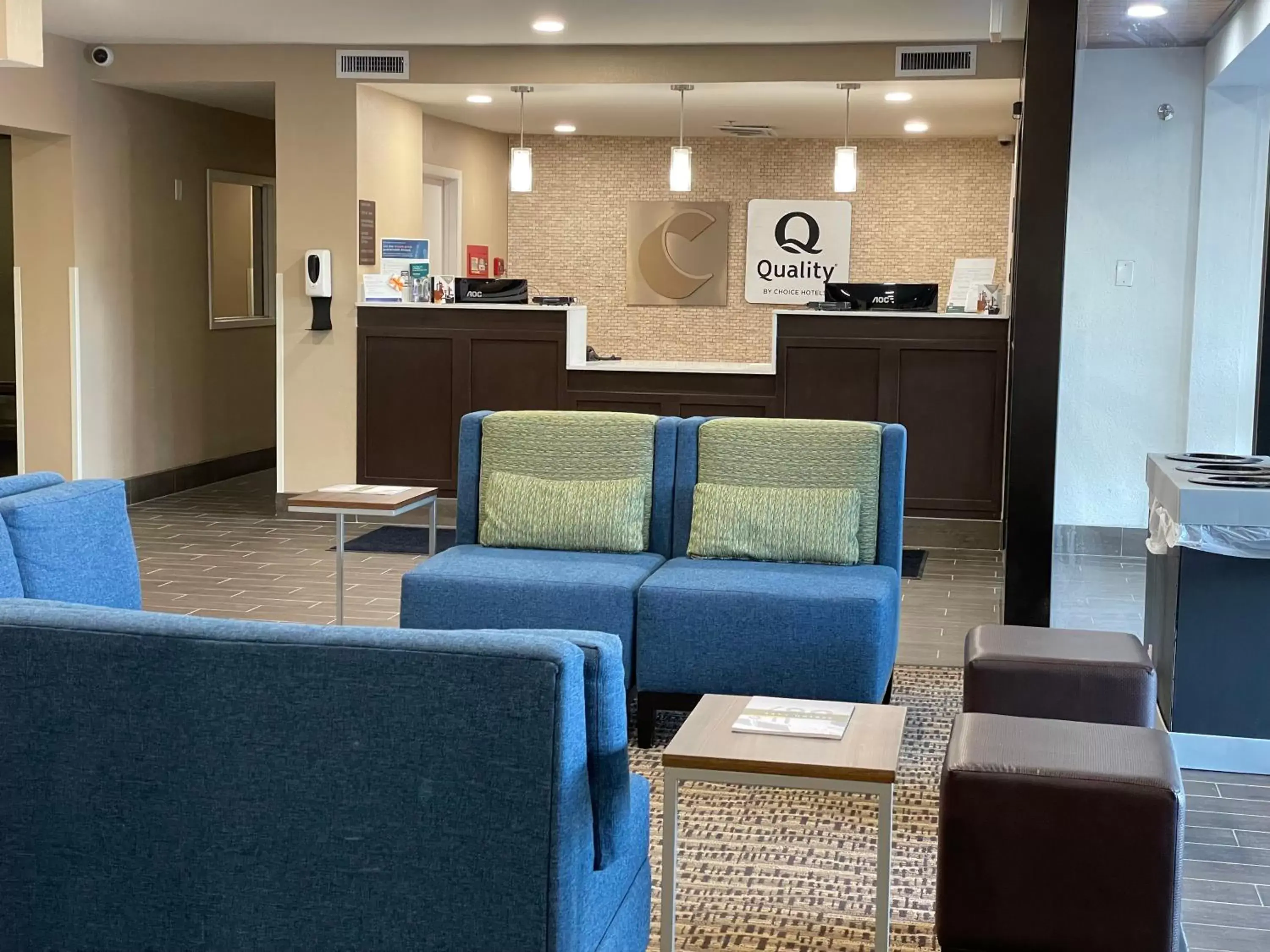 Lobby or reception, Lobby/Reception in Quality Inn & Suites Spring Lake - Fayetteville Near Fort Liberty