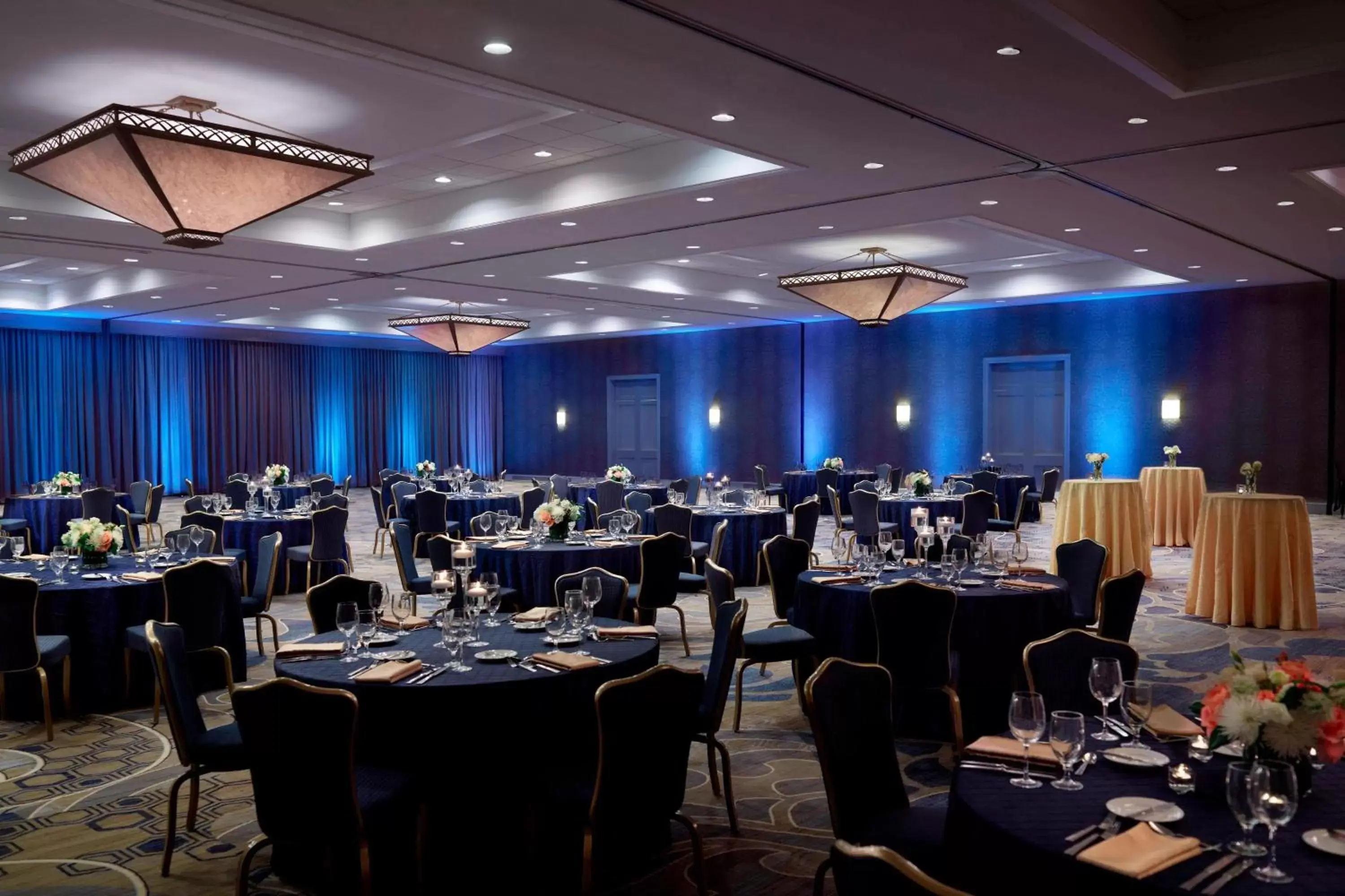 Meeting/conference room, Restaurant/Places to Eat in Westfields Marriott Washington Dulles