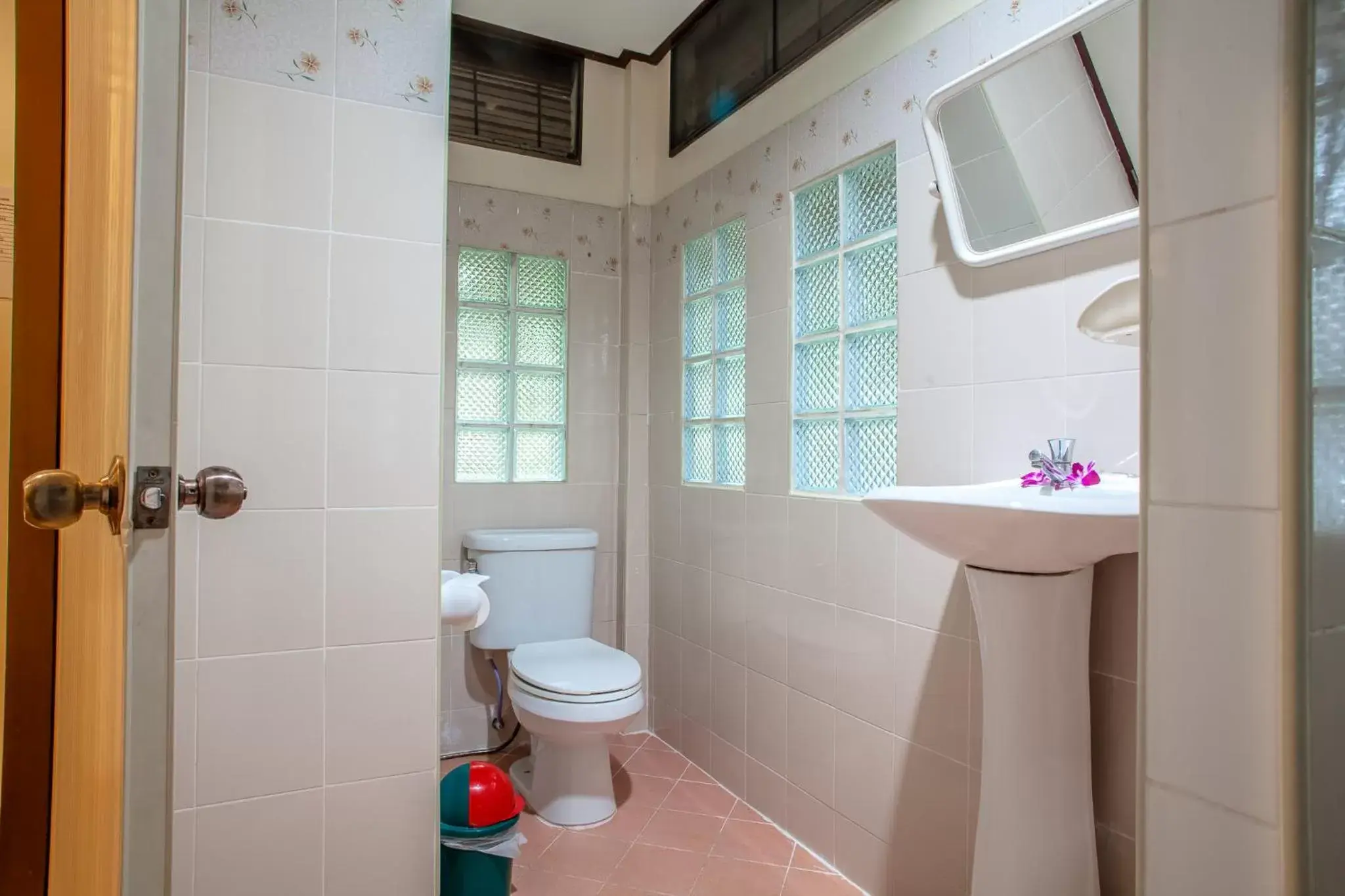 Bathroom in Aonang Cliff View Resort SHA Extra Plus