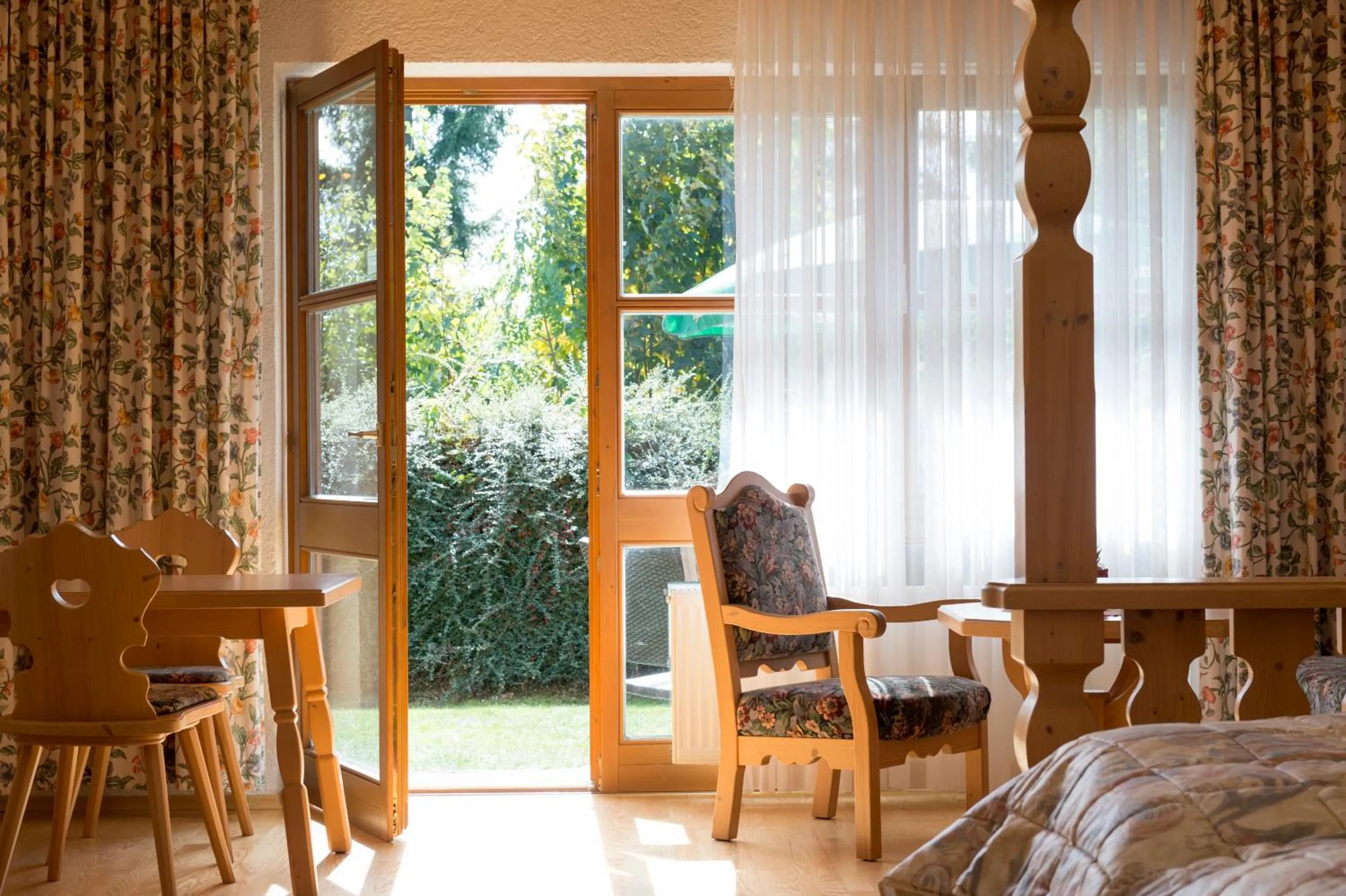 Photo of the whole room, Bed in Landhotel Postwirt