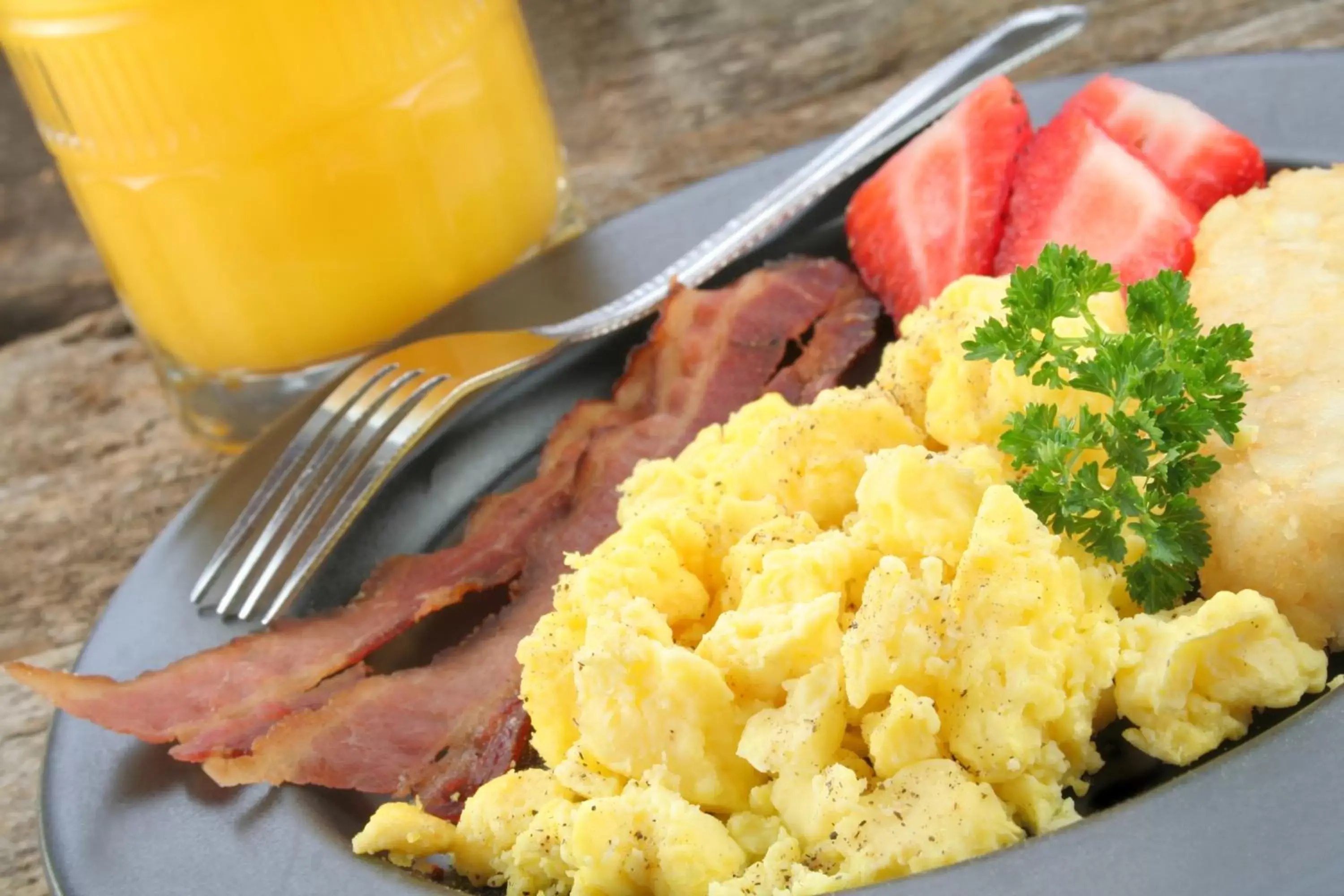 Breakfast in Cavalier Oceanfront Resort Breakfast in Cavalier Oceanfront Resort