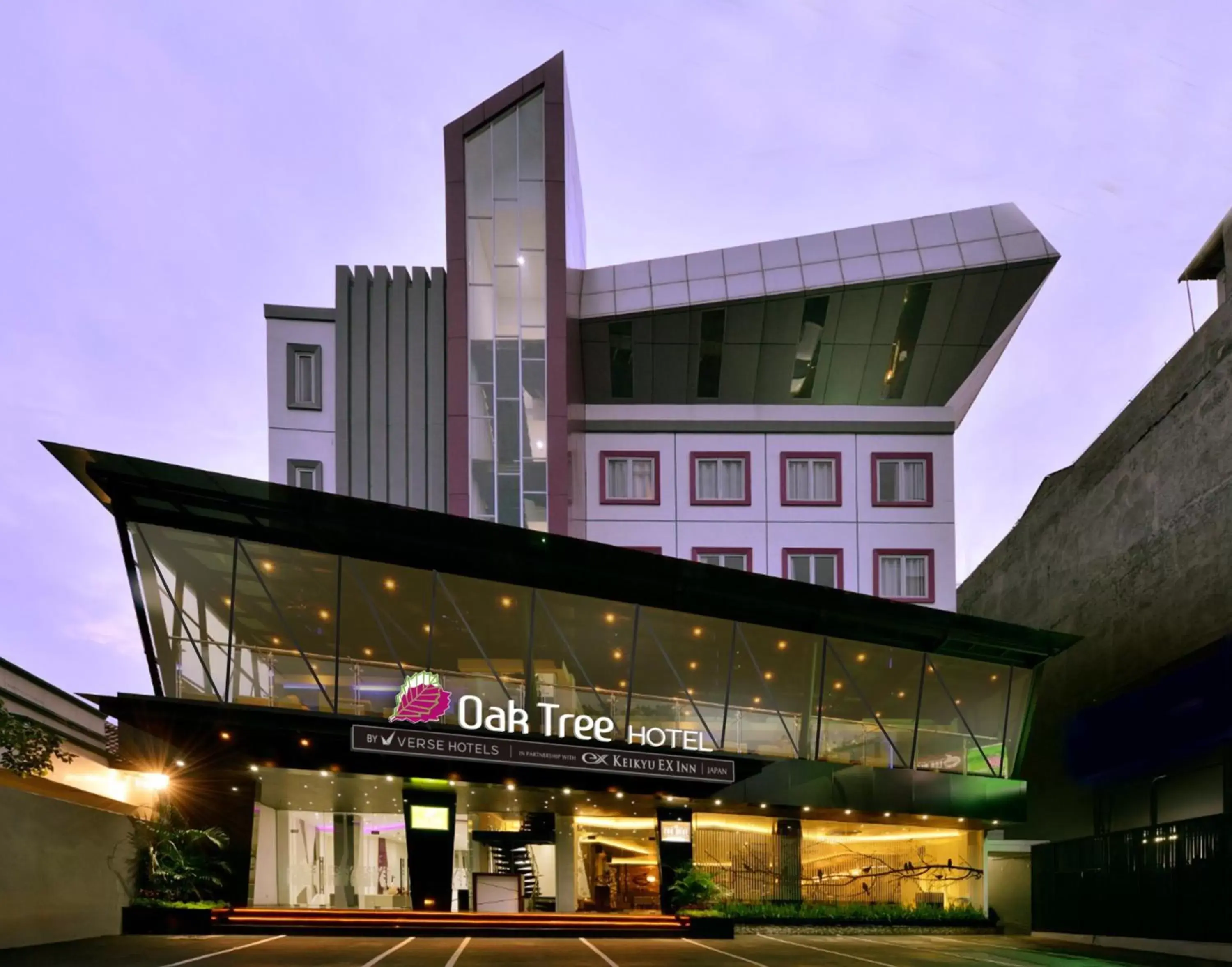 Property building in Oak Tree Urban Hotel Jakarta Property building in Oak Tree Urban Hotel Jakarta