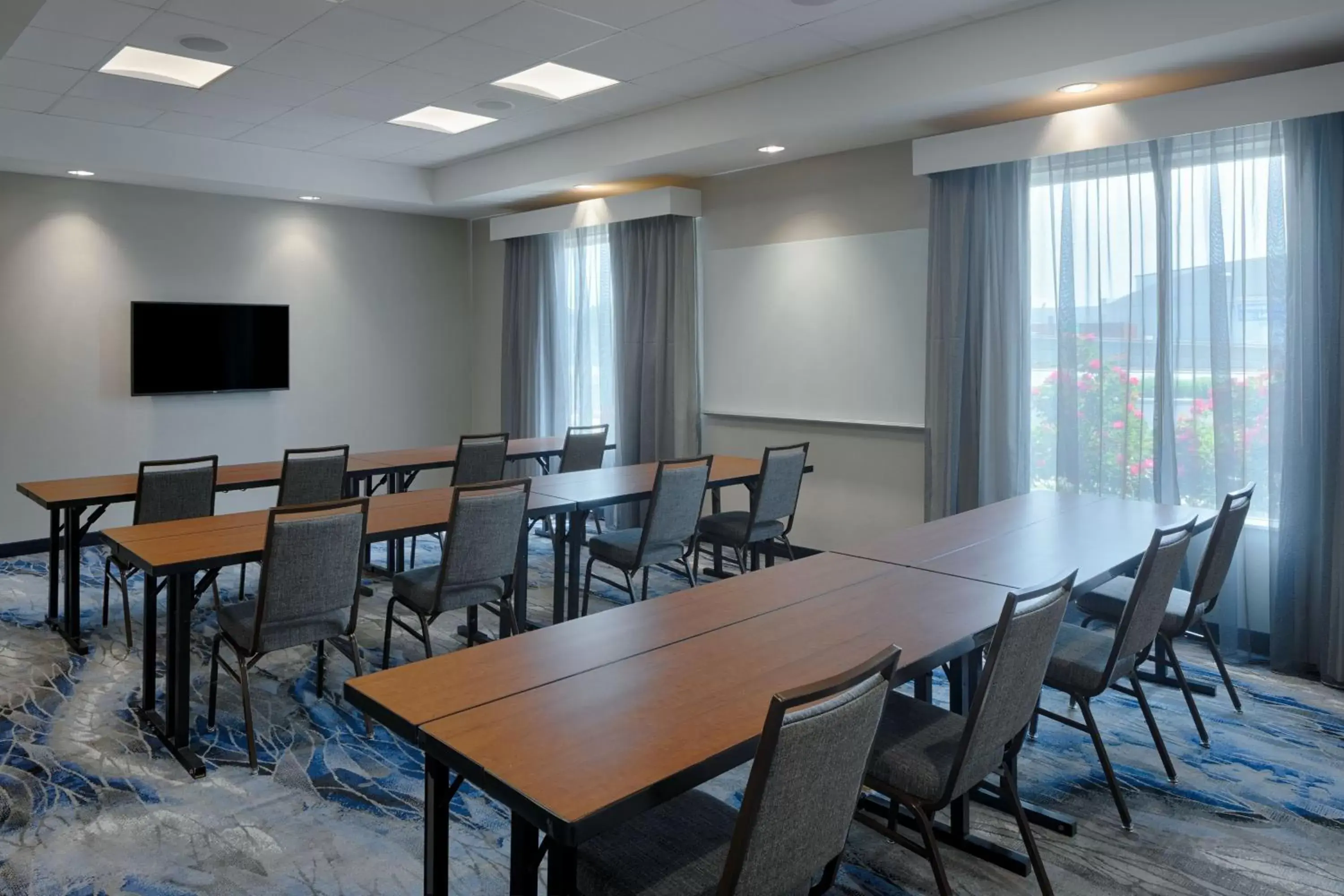 Meeting/conference room in Fairfield Inn & Suites by Marriott Columbus Airport